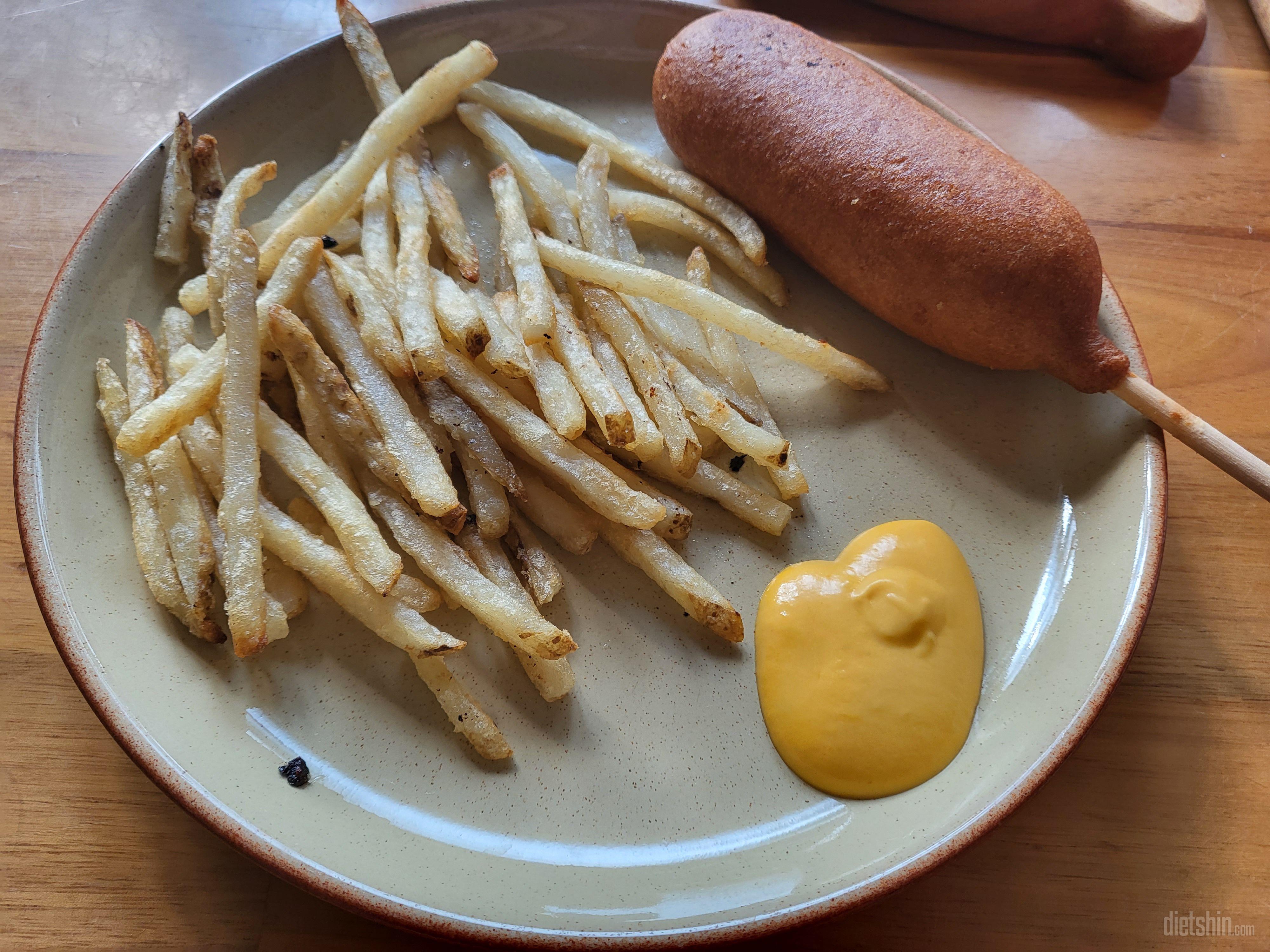 맛이 없어요.. 밀가루맛??