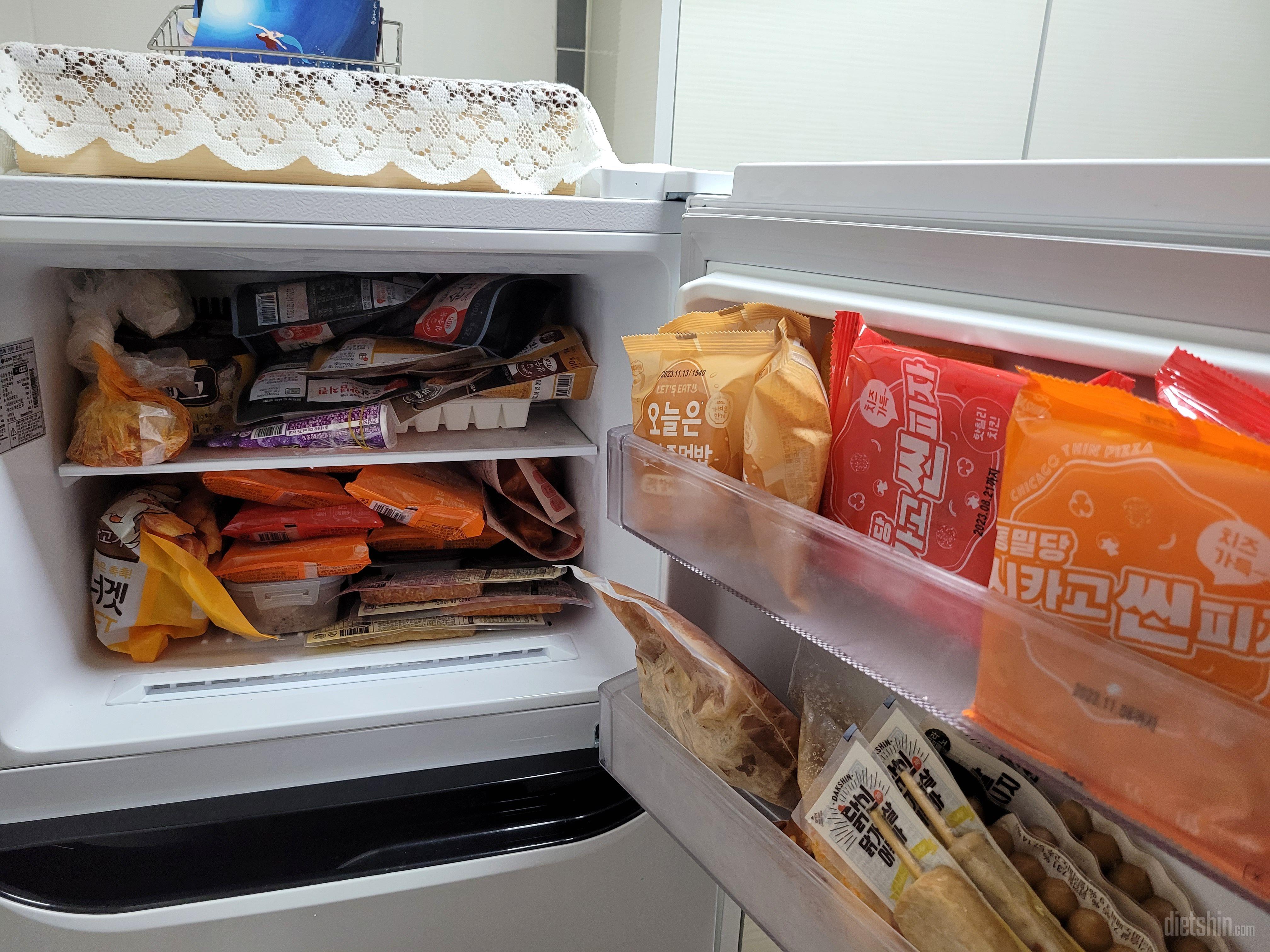여기 전체적으로 다 맛있어요
치킨
