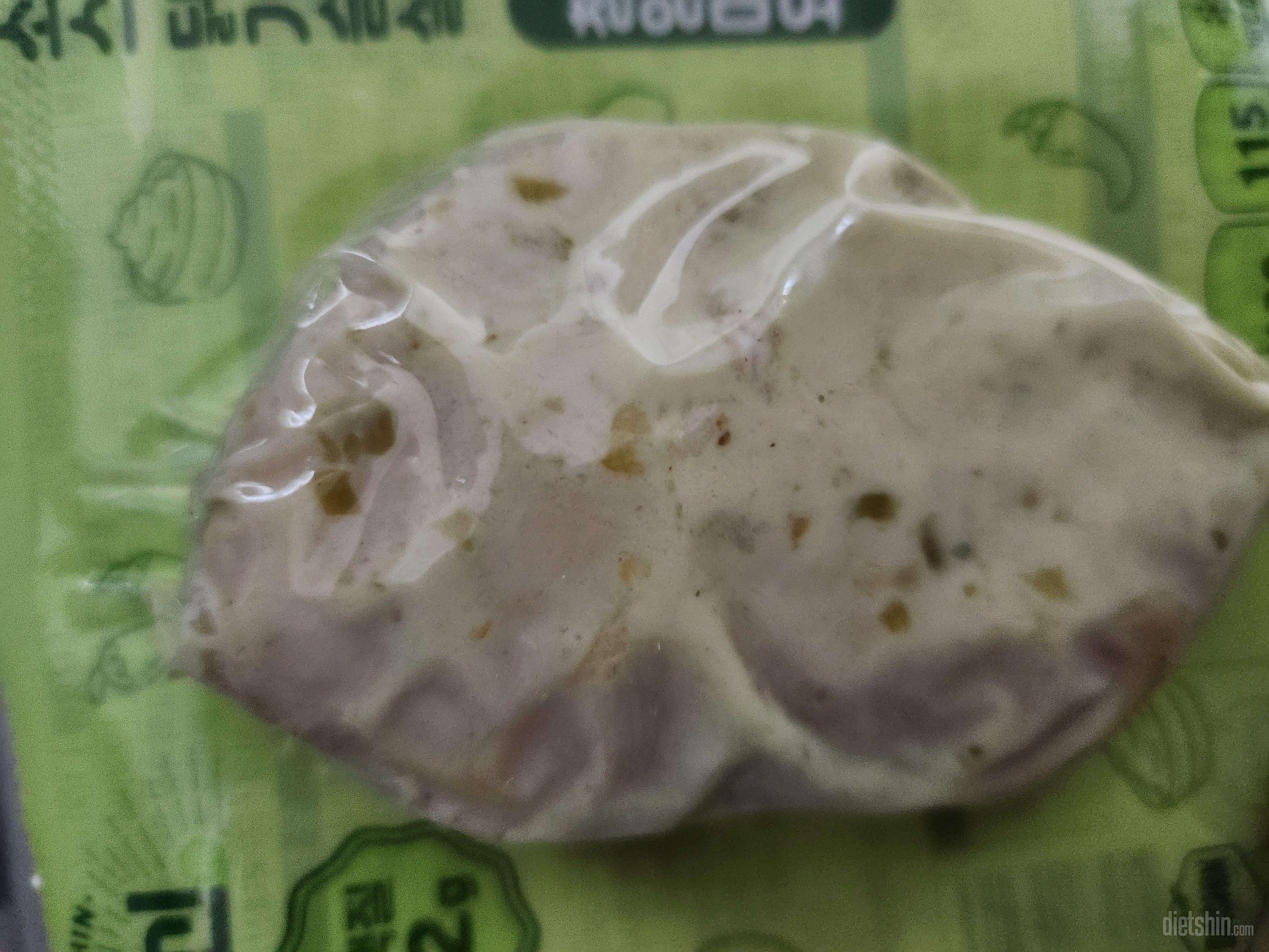 짱맛탱
재구매한건 뭐다? 존맛존맛
