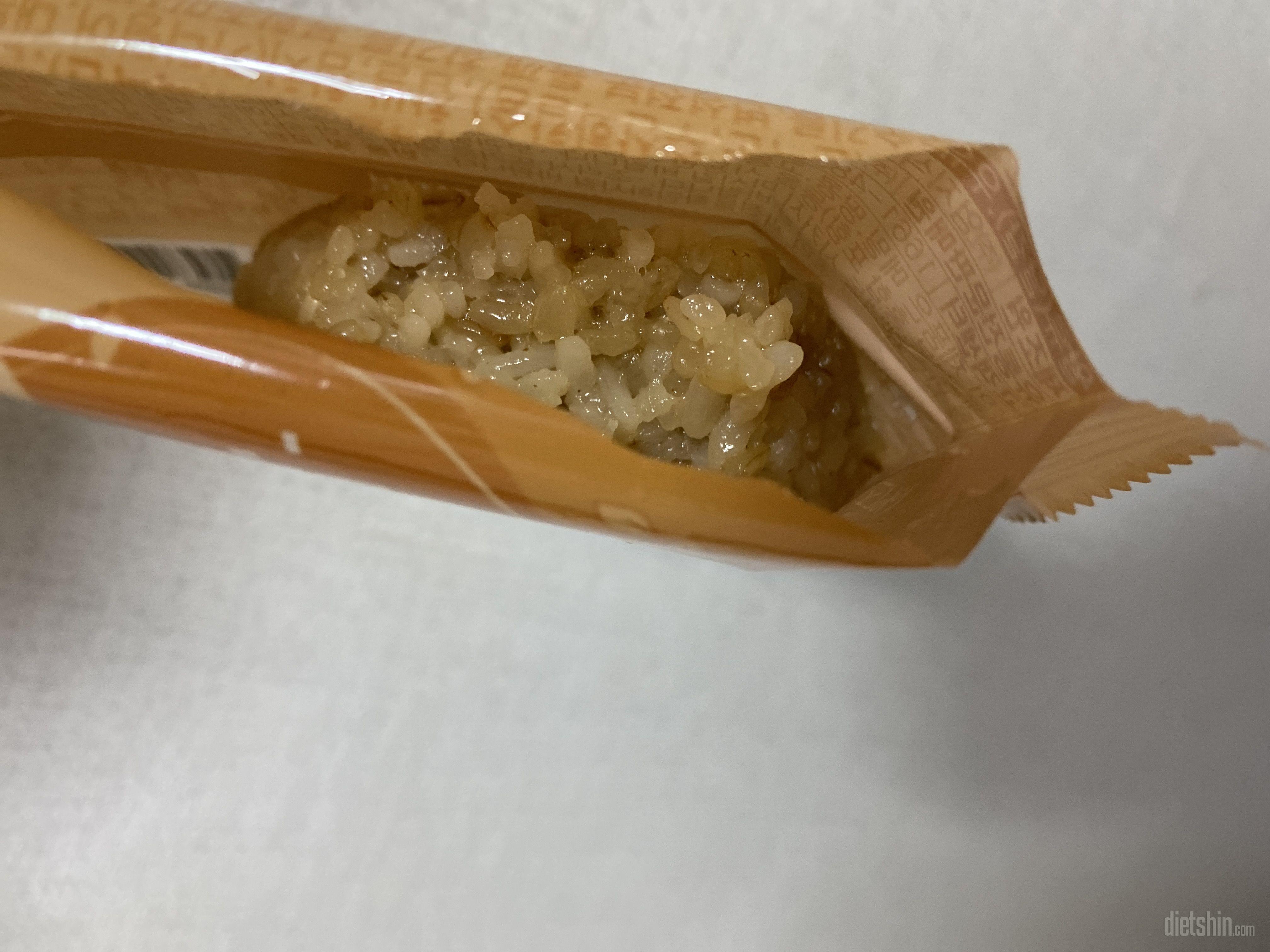밥이 쫀득쫀득 해서 훨씬 맛있어요