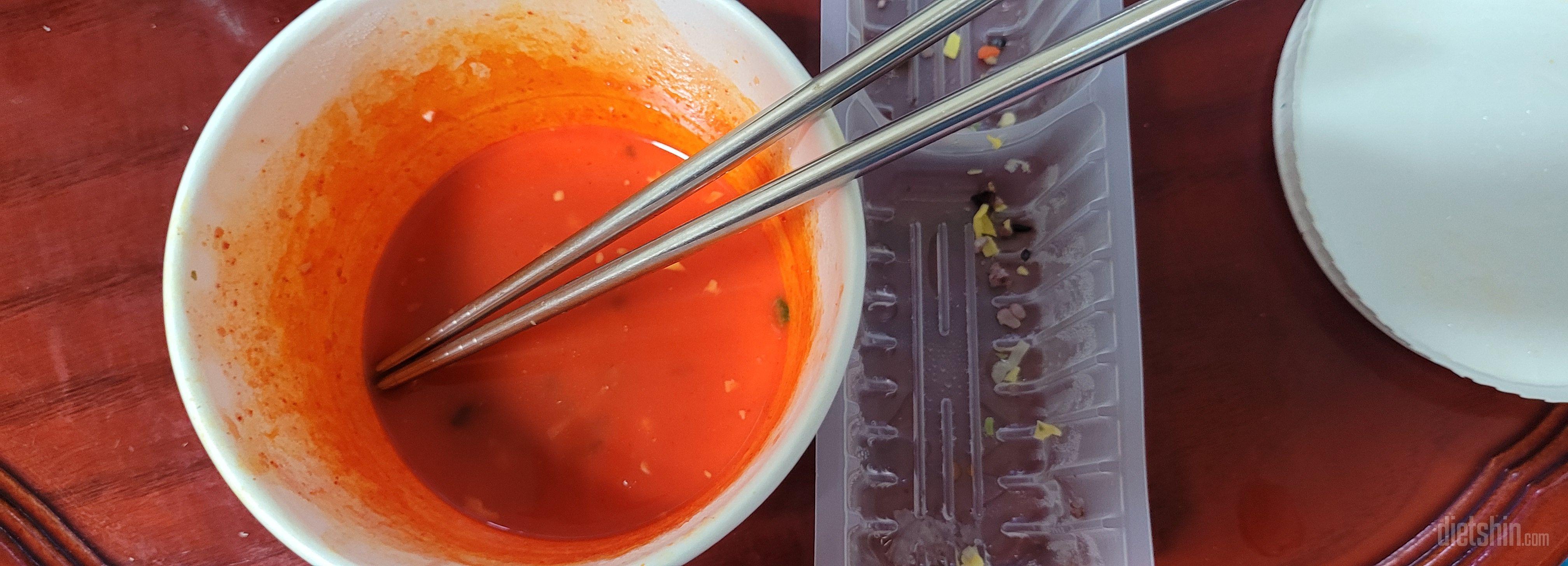 떡볶이의 자극적인 맛과 쫄깃함이 없어