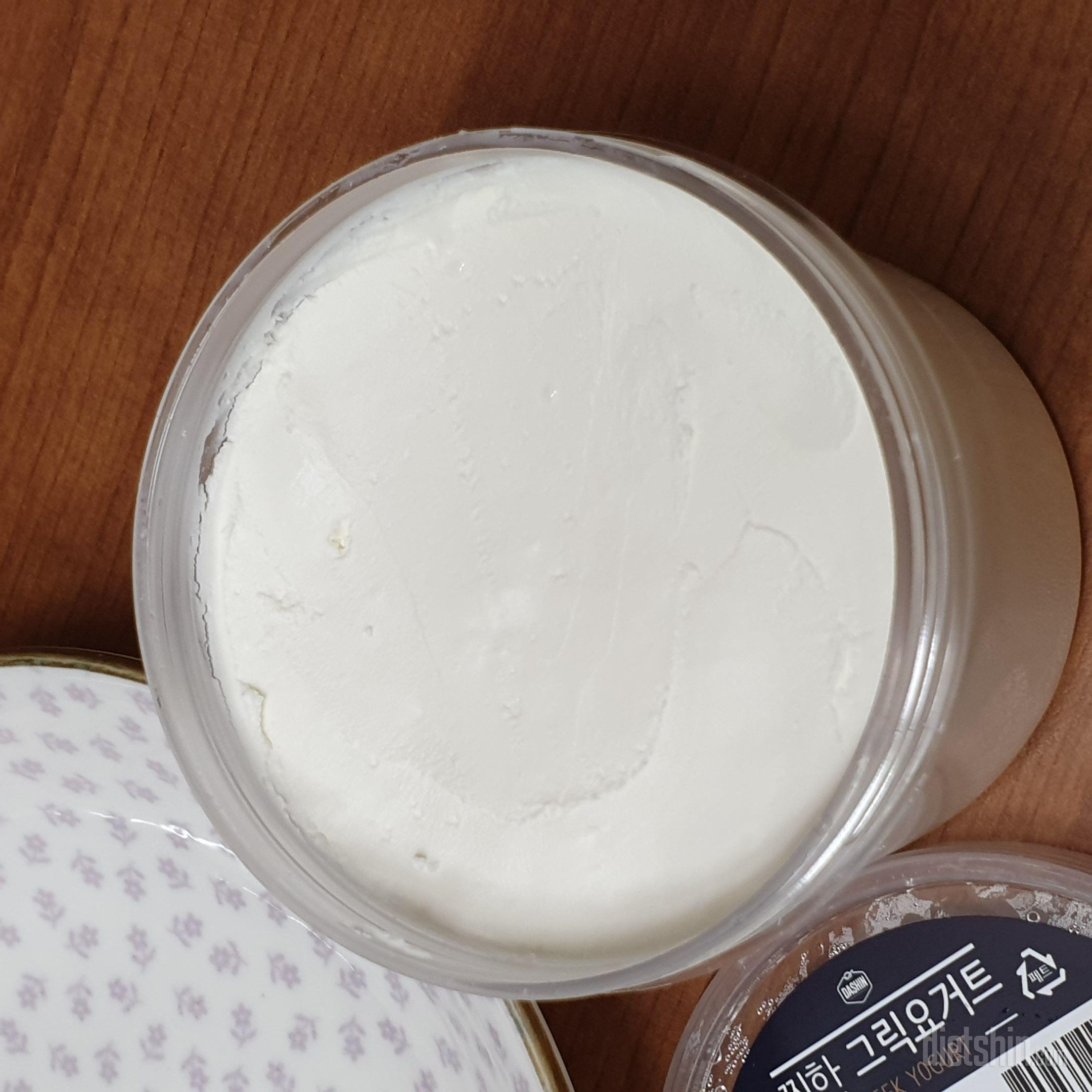 역시 이만큼 꾸덕한 그릭요거트를 찾을