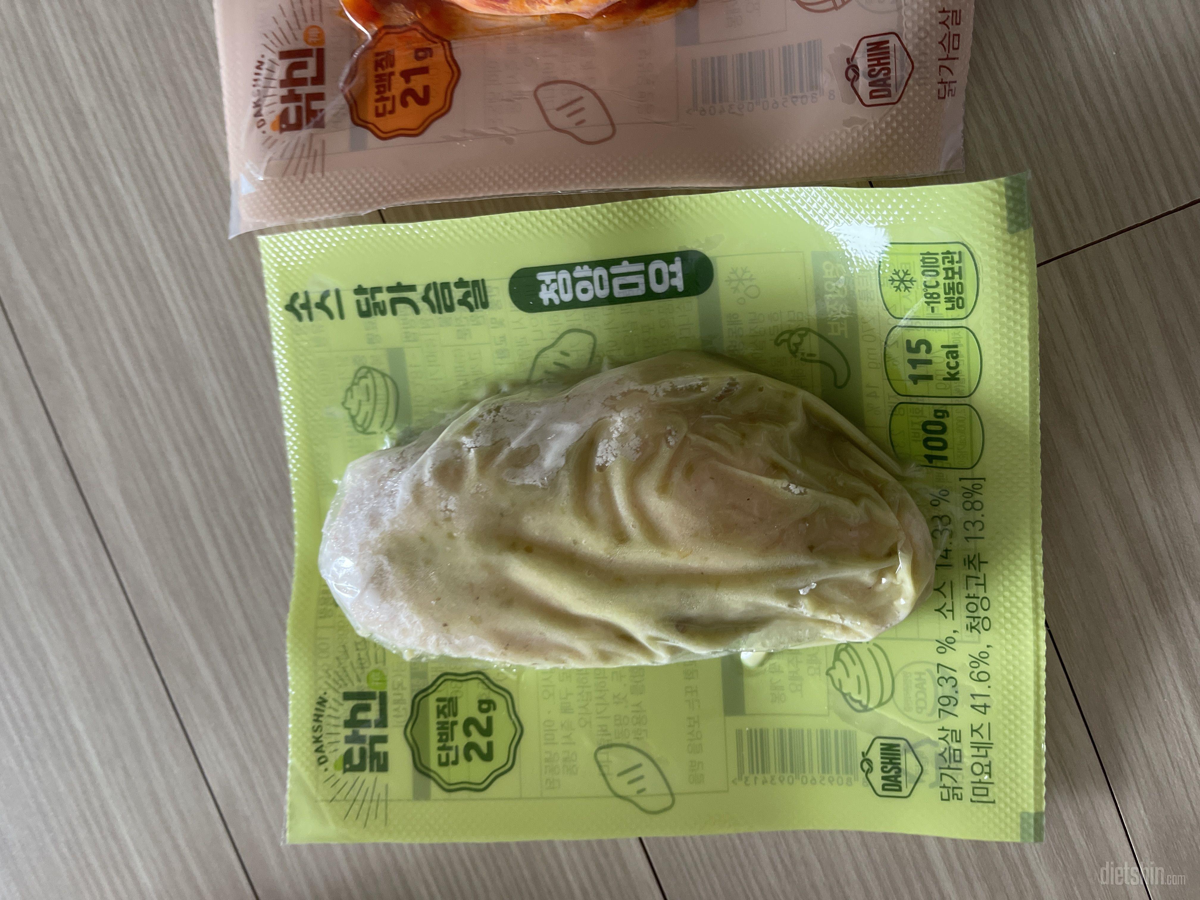 후기가 좋아서 구매했는데 헐…
넘