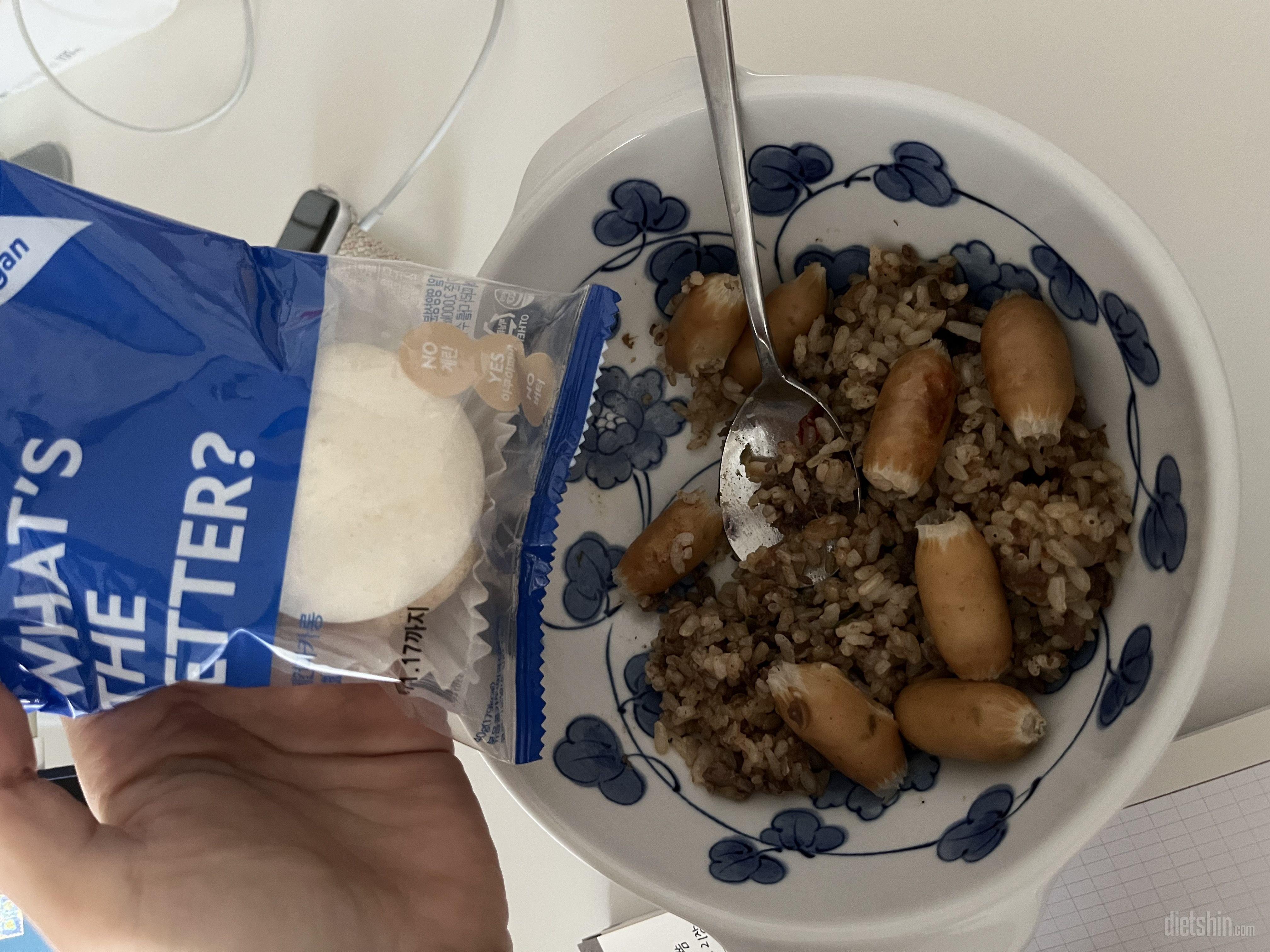 담백한 마카롱이라고 해야할까요? 너무