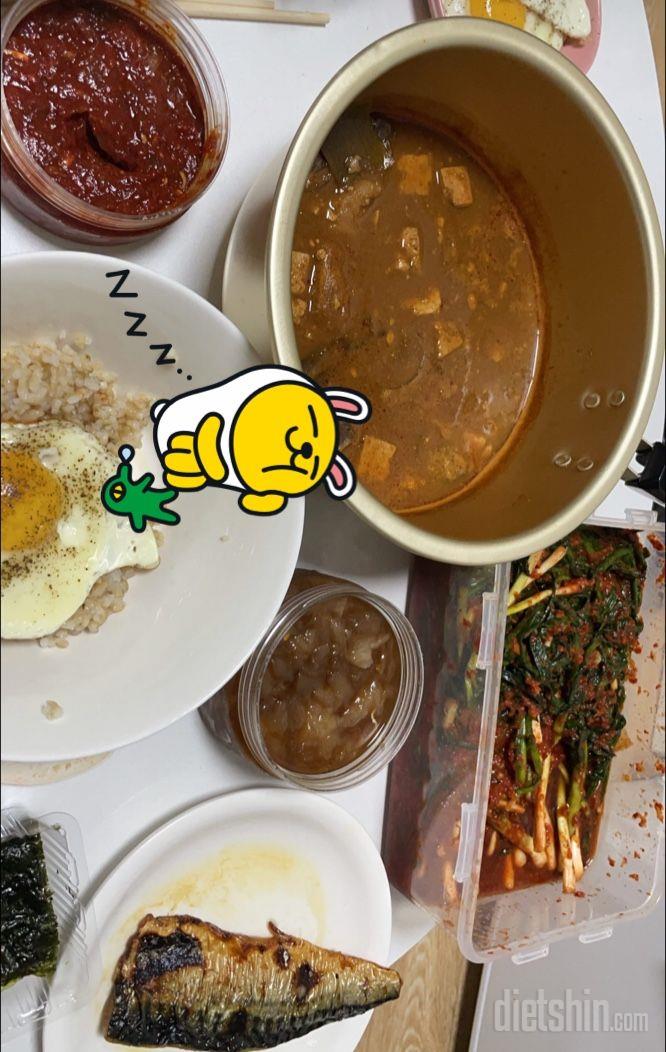 곤약밥중에 가장 칼로리 낮은 것 같아