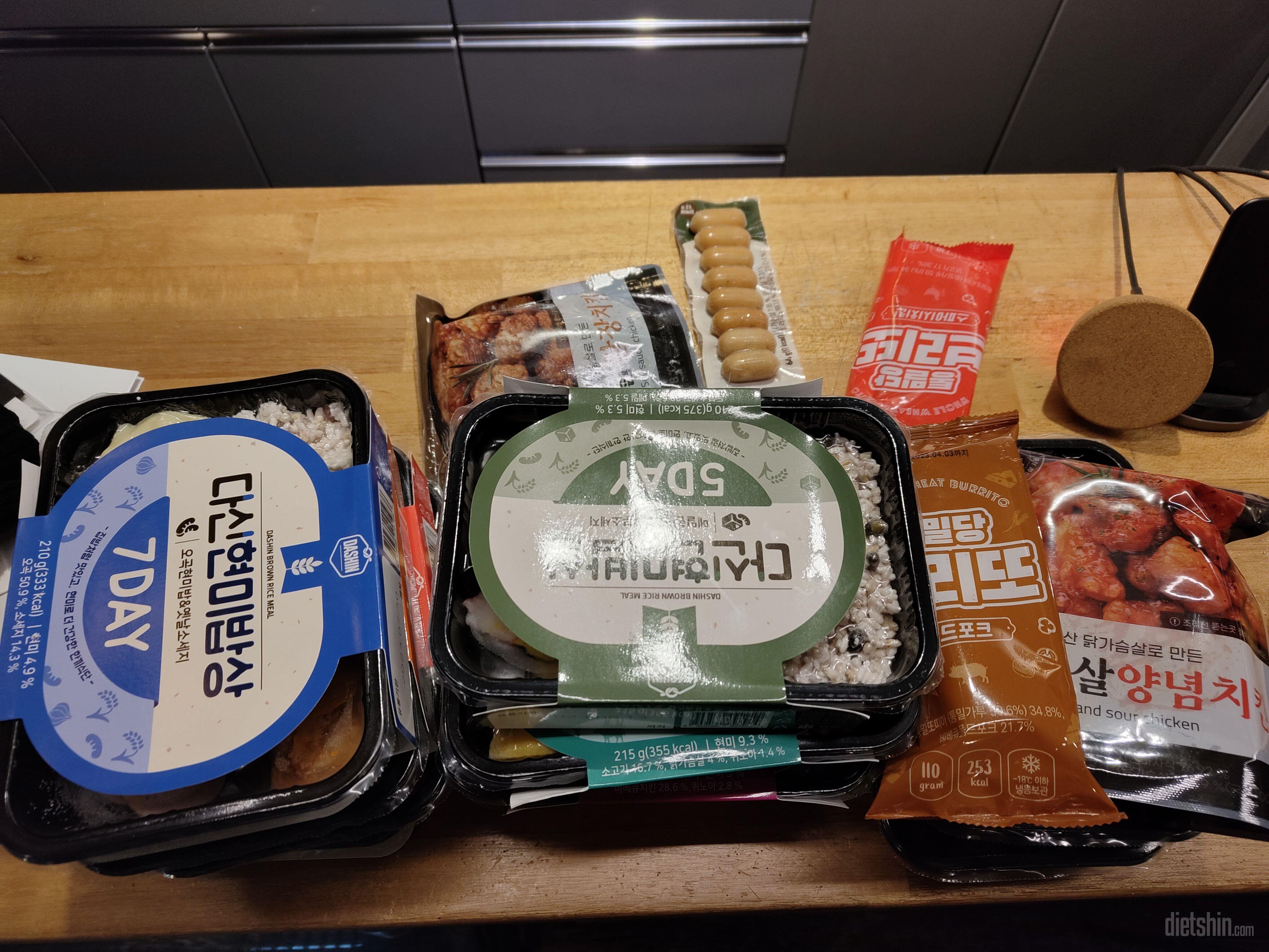 아직 먹어보지는 않았지만 
맛있을것
