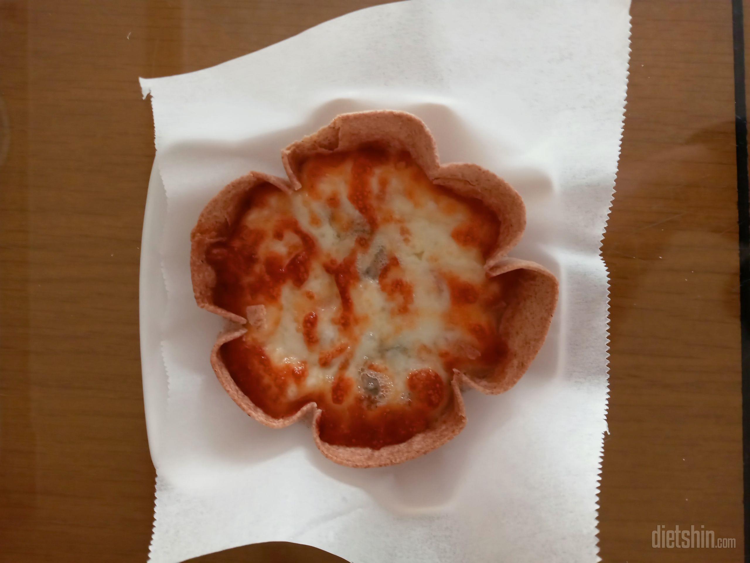 크기가 작다는 얘기를 많이 봤는데 간