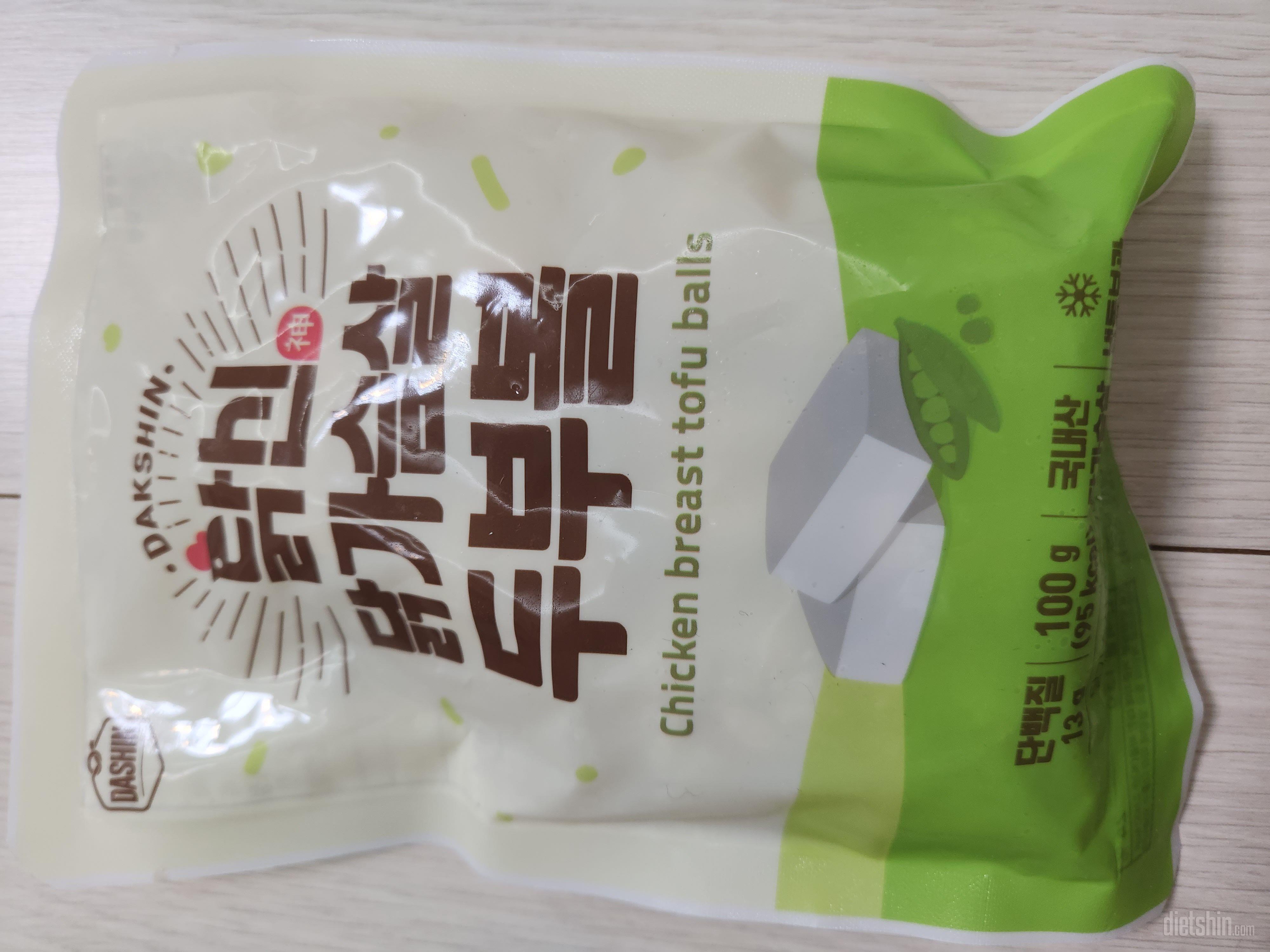두부볼 기대돼요
아침에 먹을 생각하니