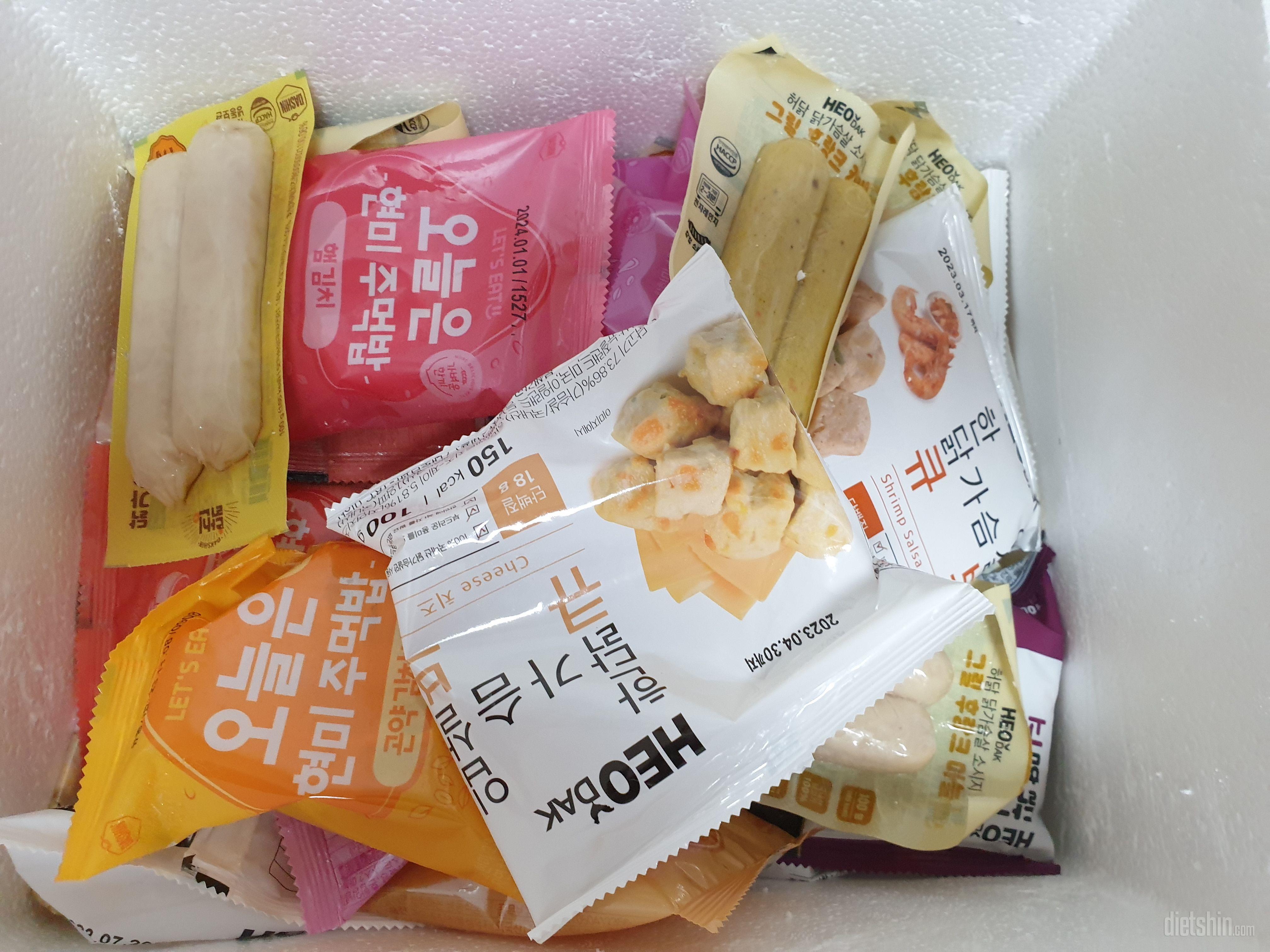 양념이 전체적으로 잘 베어있고 회사에