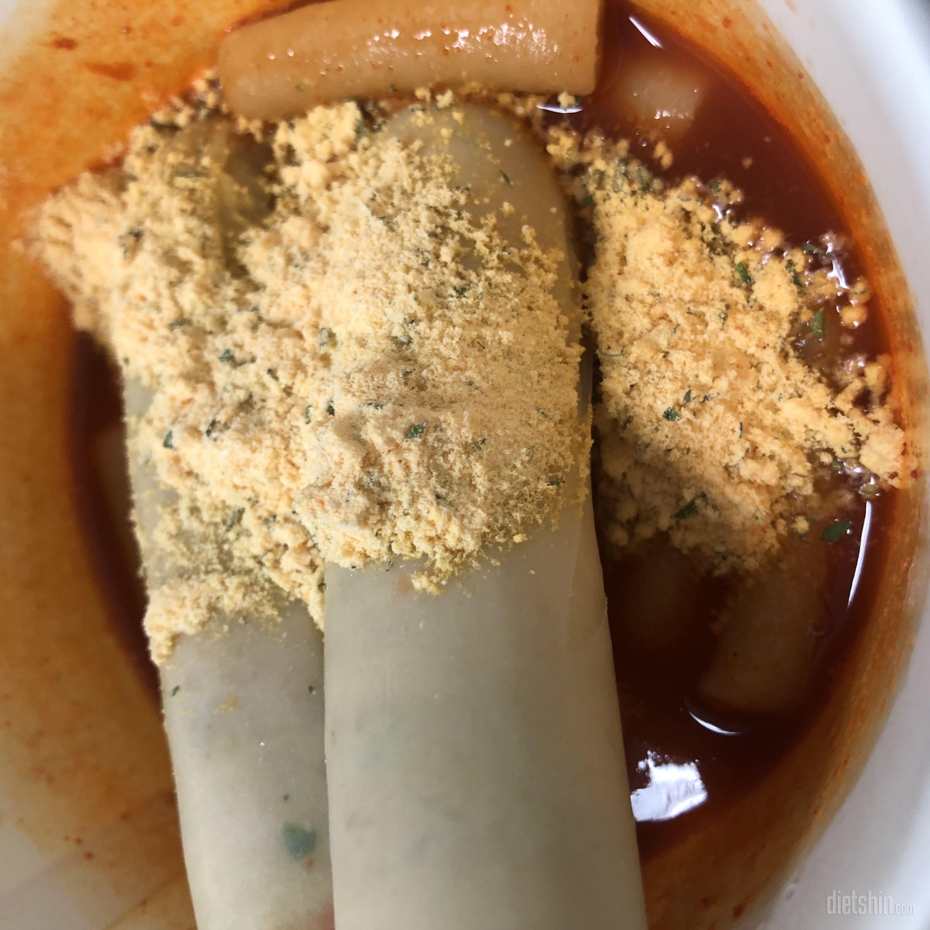 덜 쫄아서 떡이 맛이없었던것같은데 함