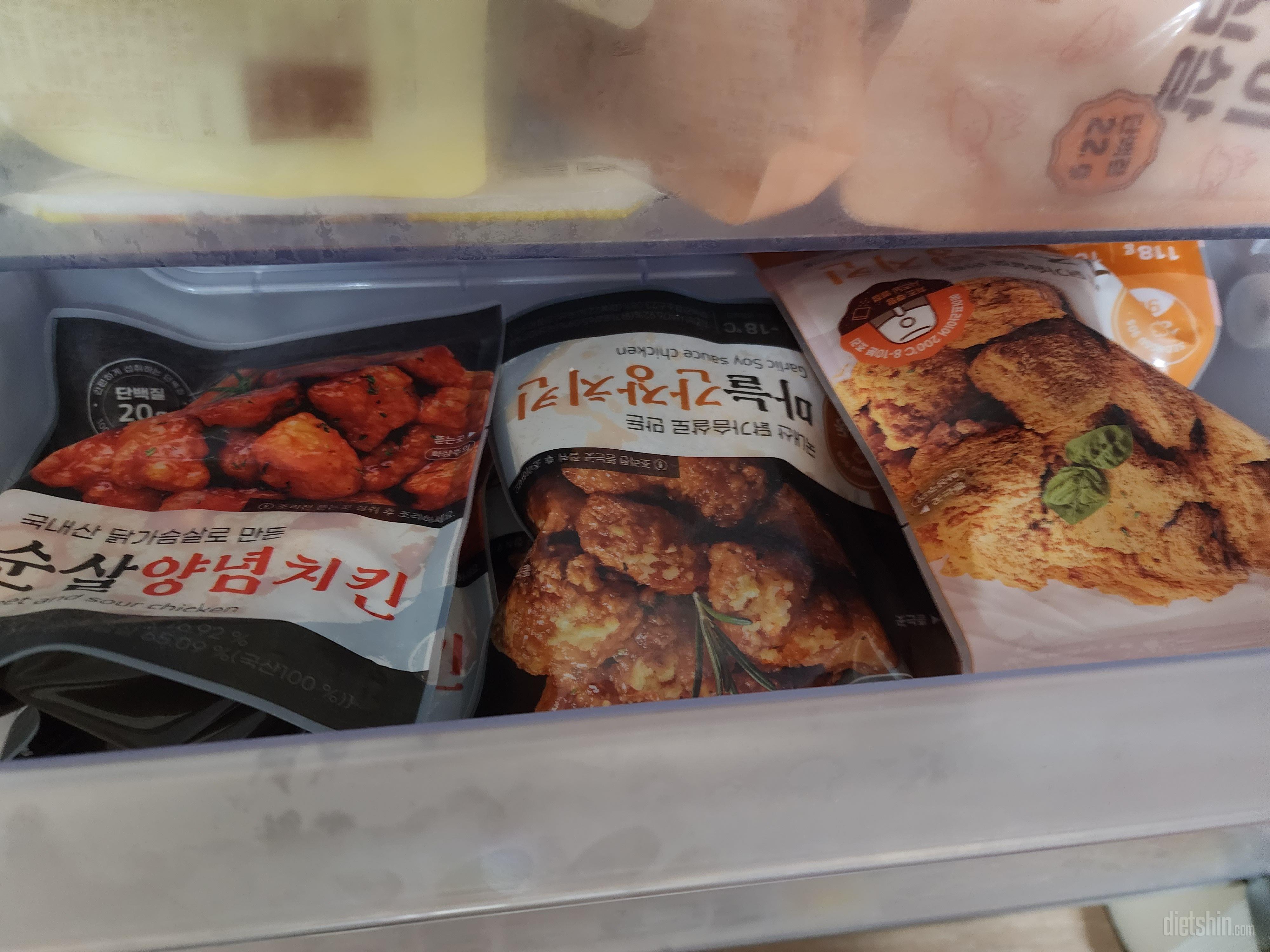 야식 땡길때 한번씩 먹는데 맛있어서