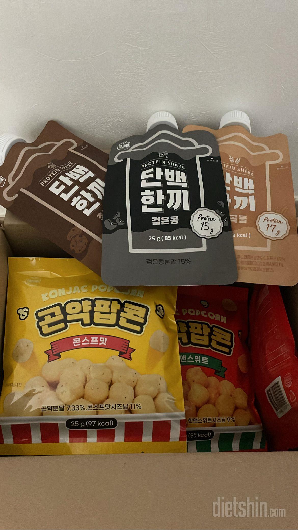 생각보단 별로에요.. 콘스프맛은
우