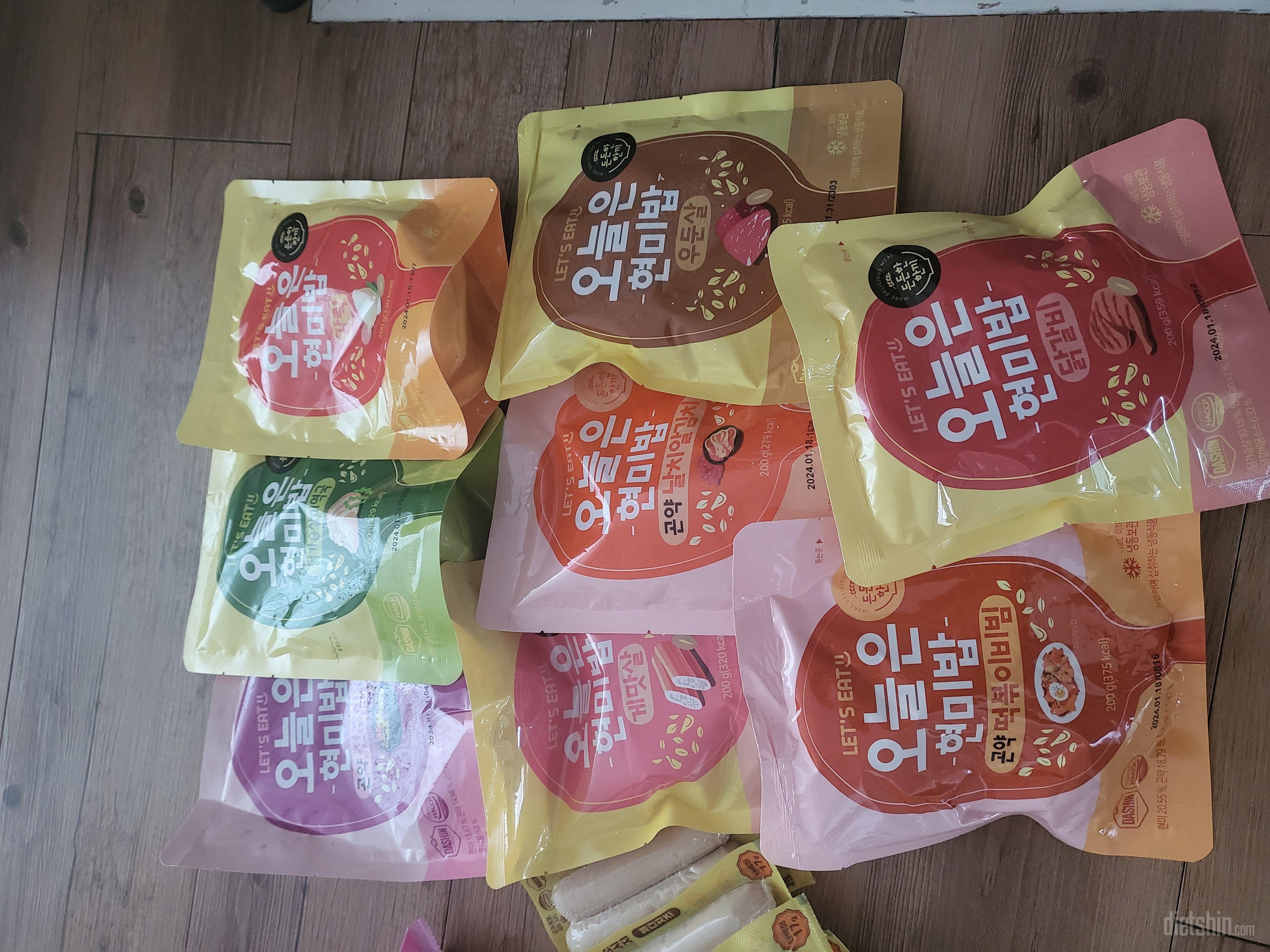 항상 맛있게먹구있어요
볶음밥은 처음