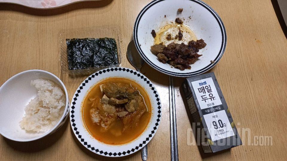 02월 09일( 아침식사 320kcal)