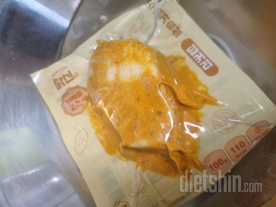 생각보다 마니 촉촉하진 않았지만 소스