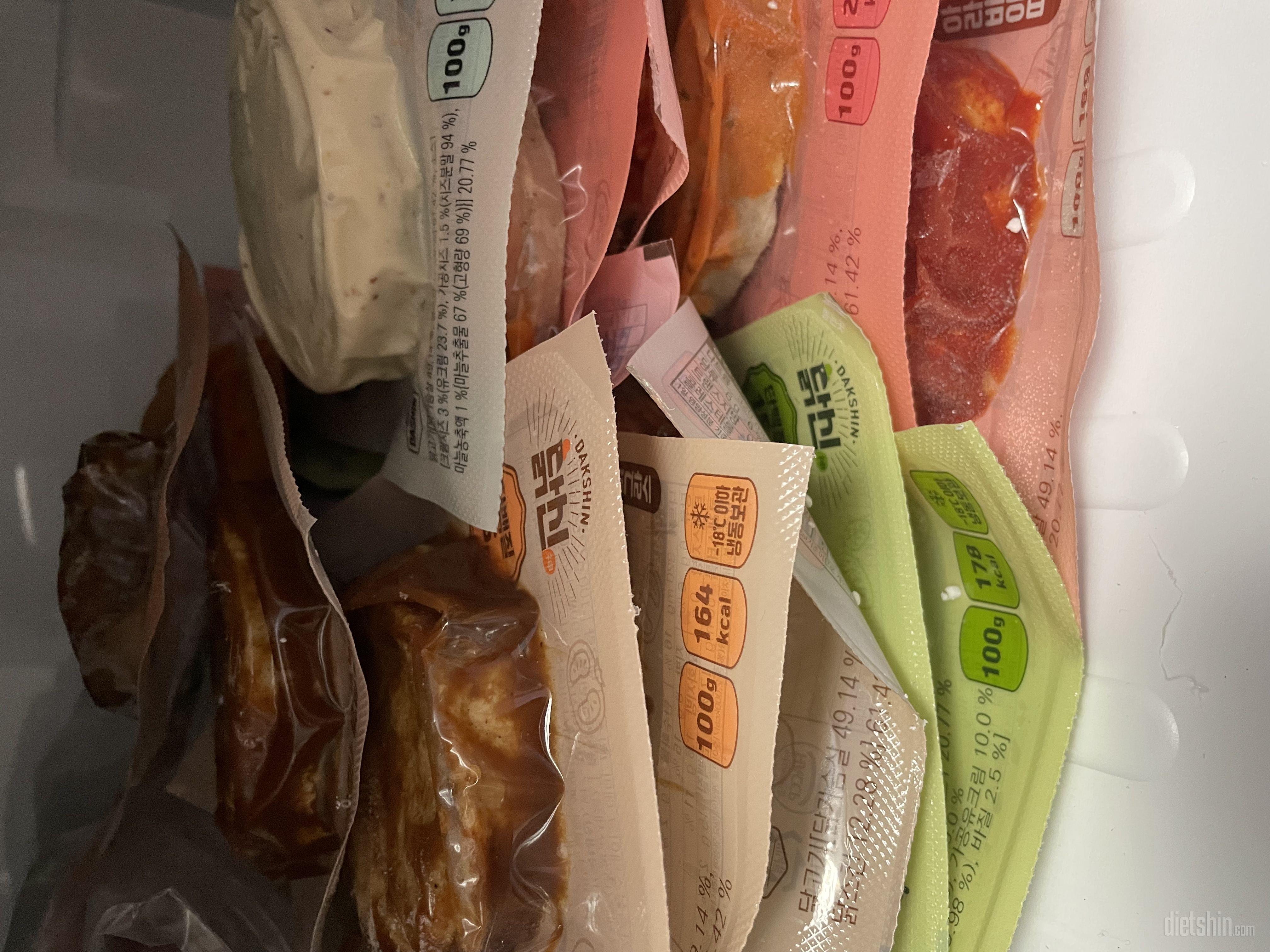 너무맛있어서 대량주문했는데 소스 쪼끔