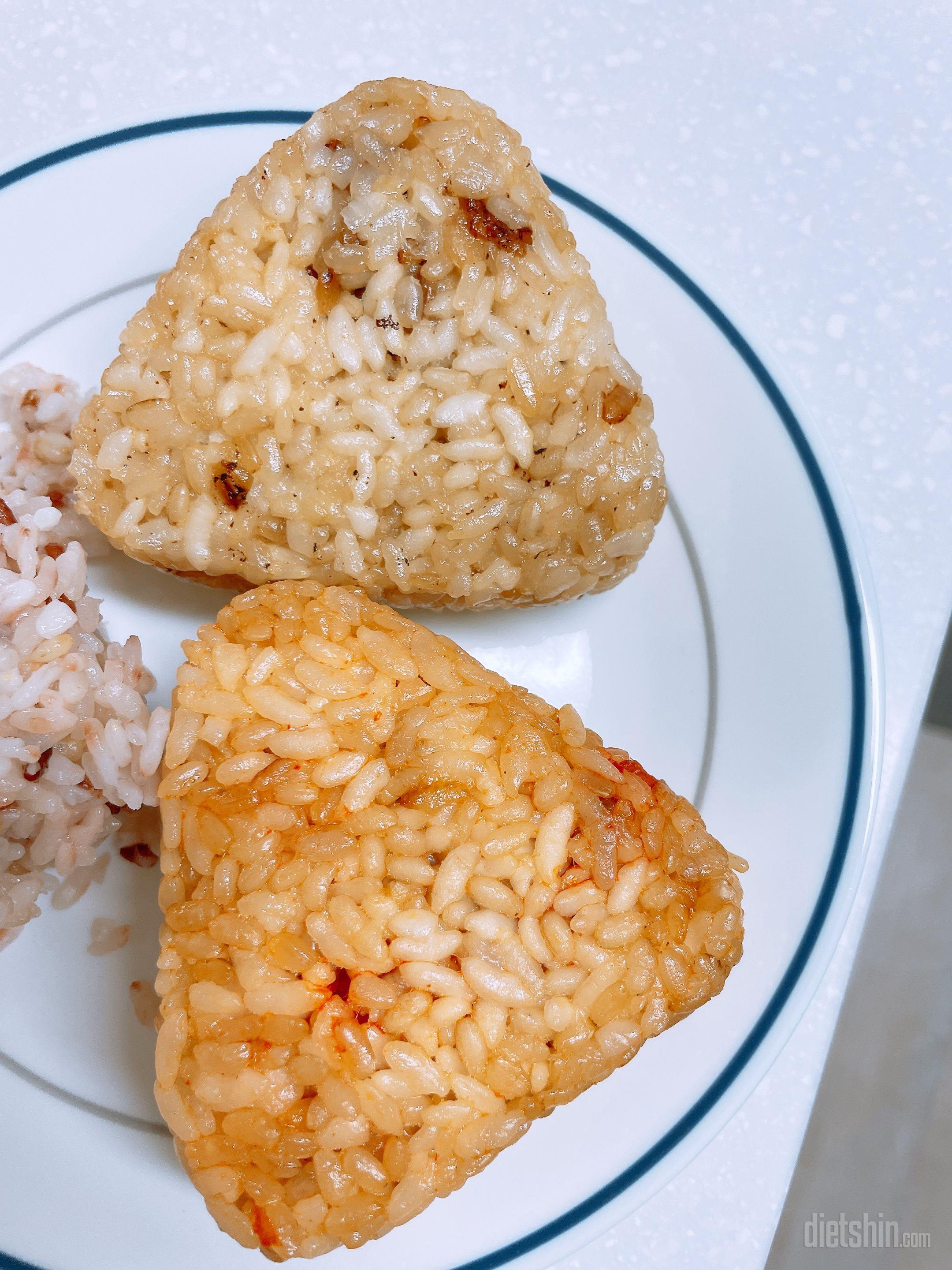 받자마자 먹어 봤어요!
맛있고 간편