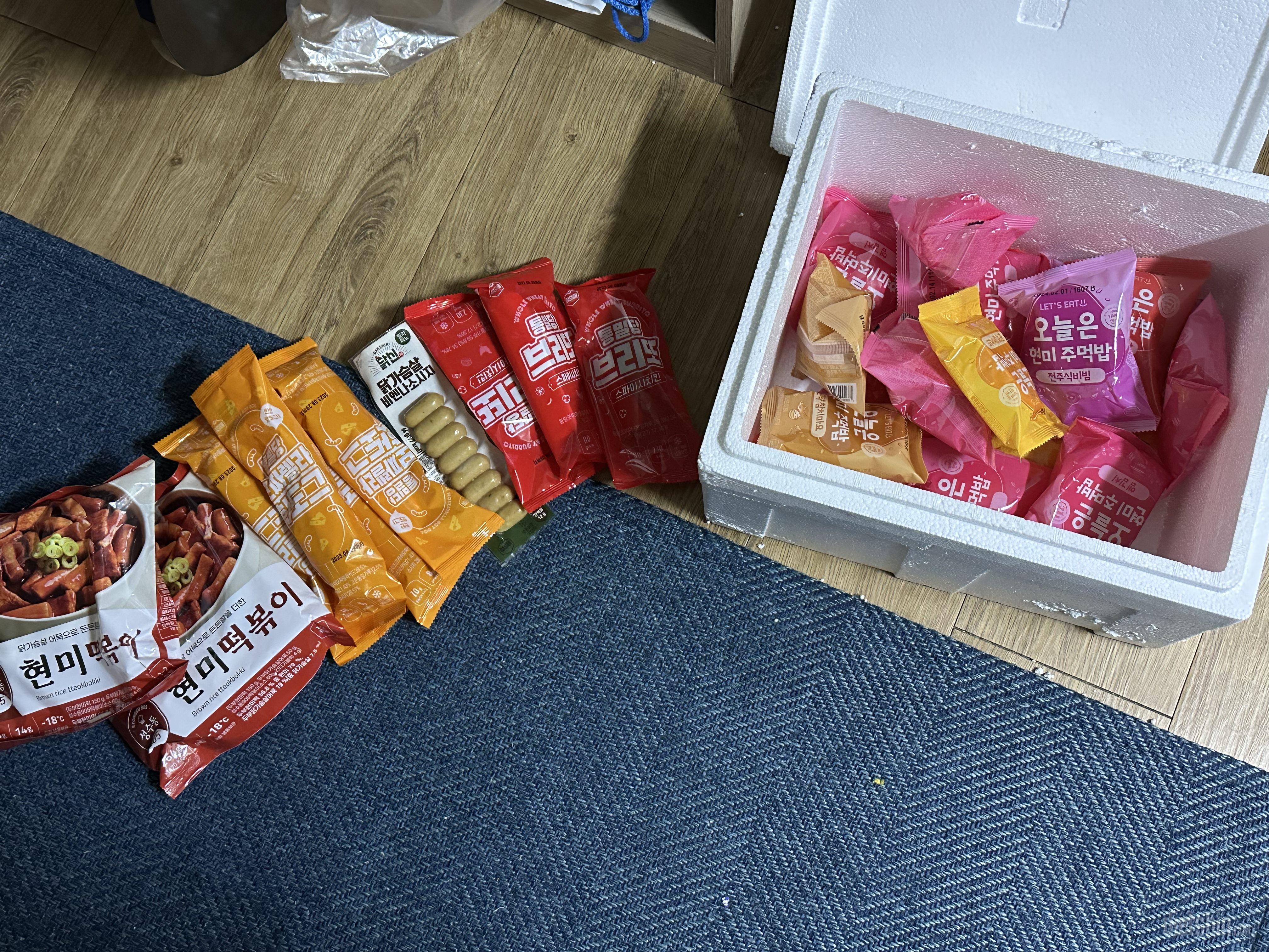 진짜 맛있어용
속이 꽉차 있고 간단