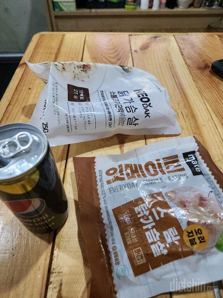 03월 09일( 점심식사 804kcal)