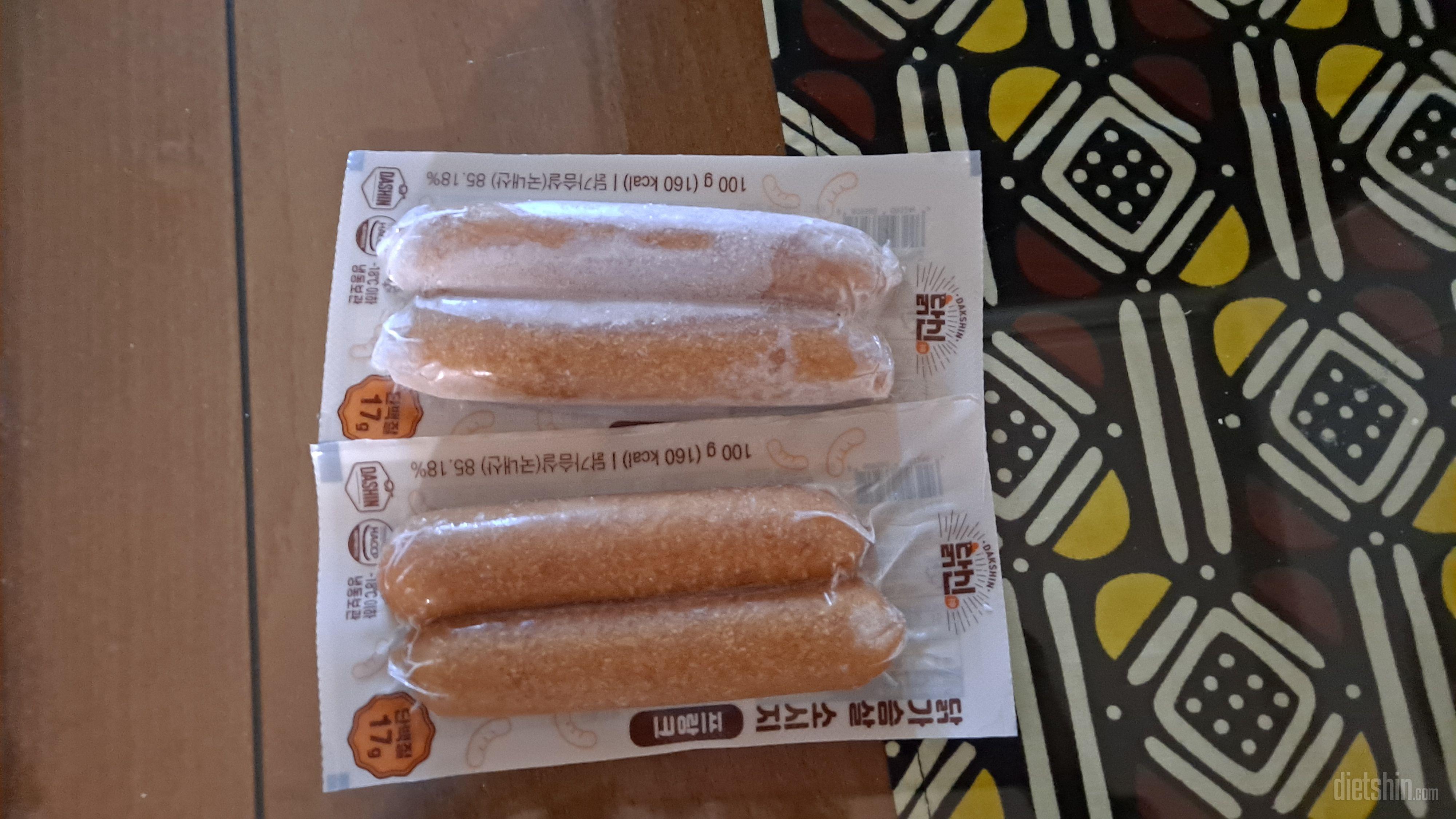 달가슴살소세지가 넘달아 먹다 말앗어요