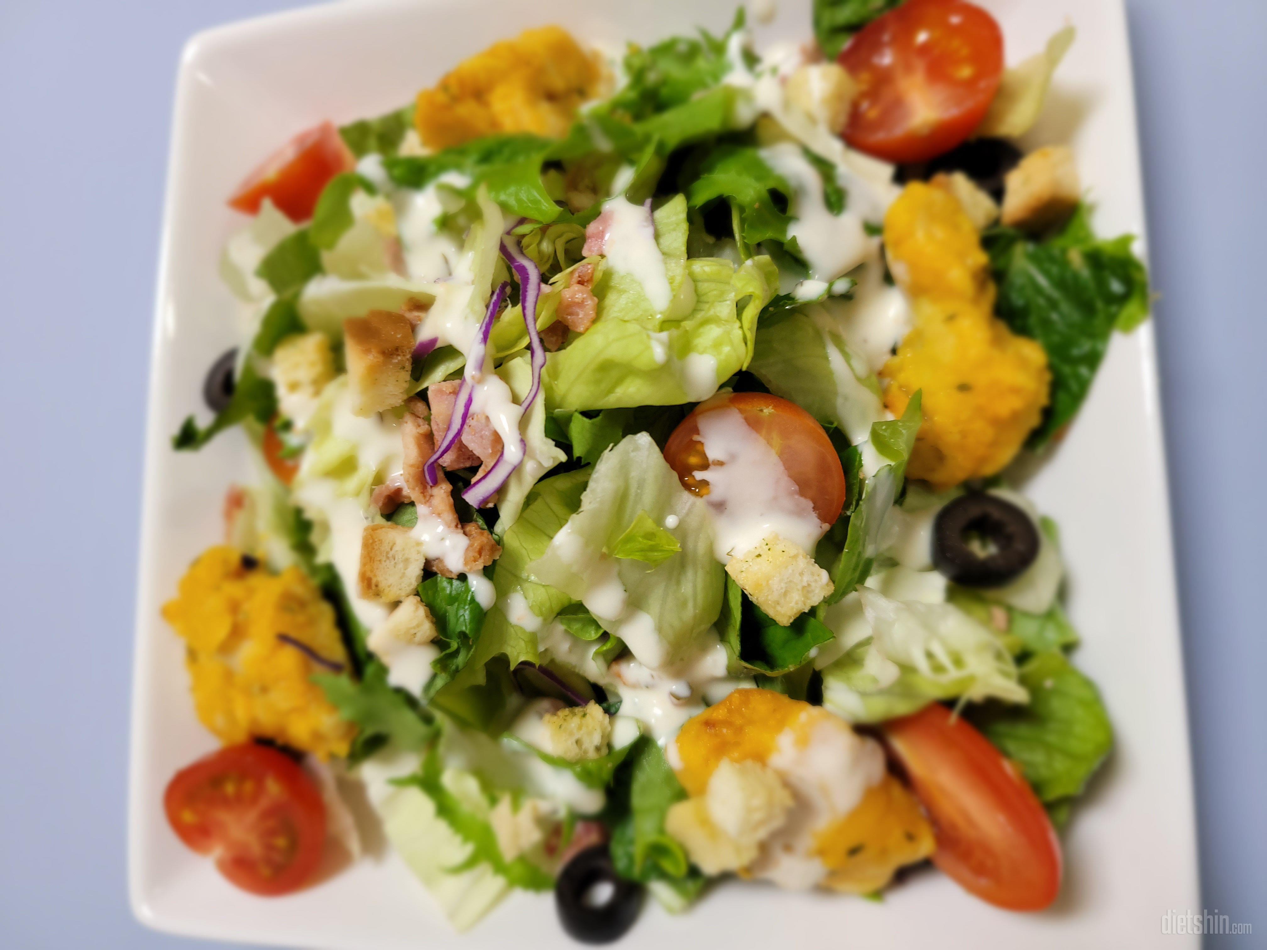 식단관리 잘먹고있는 샐러드