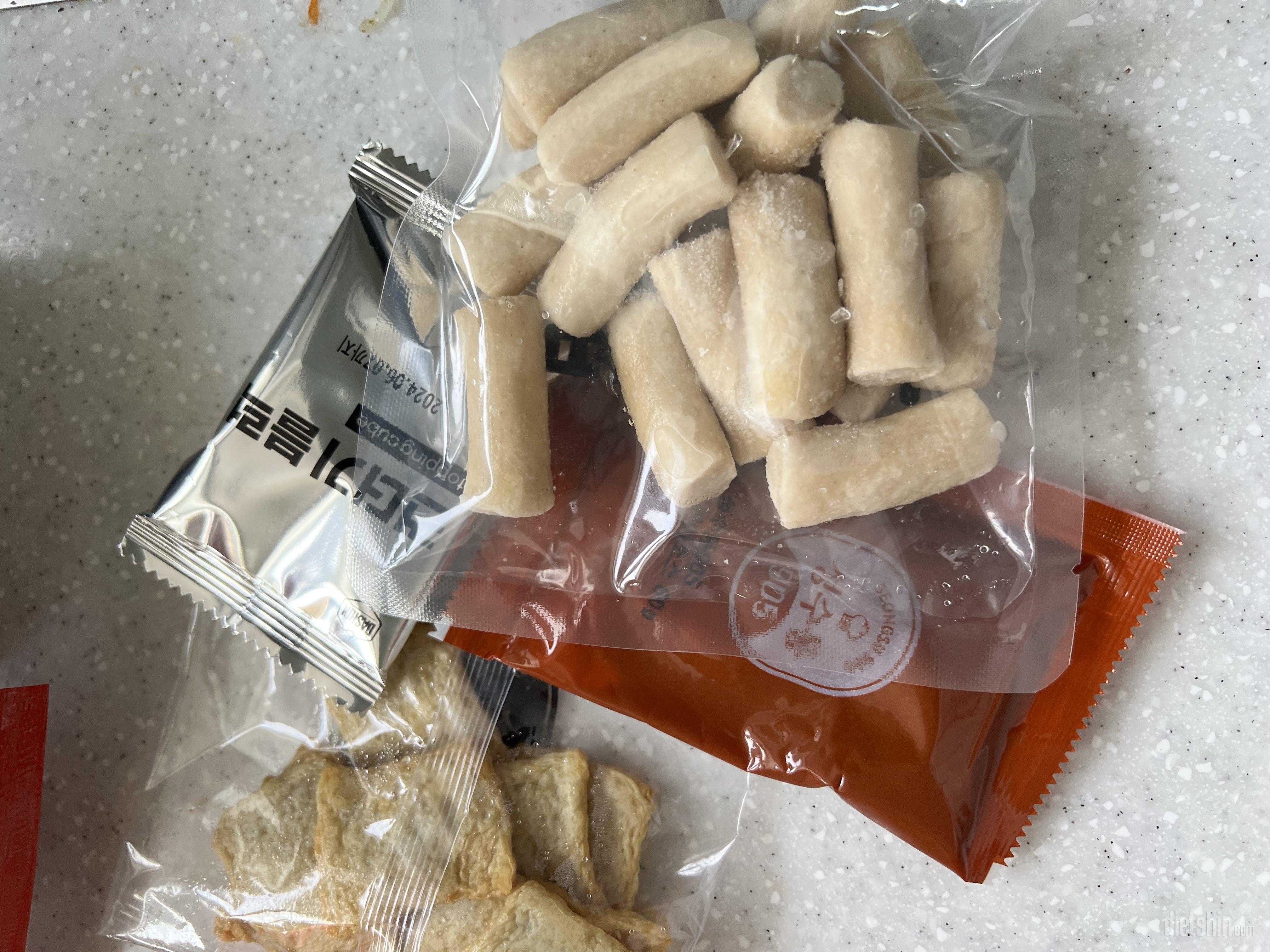 떡볶이소스 맛있네요^^ 떡은 일반적인