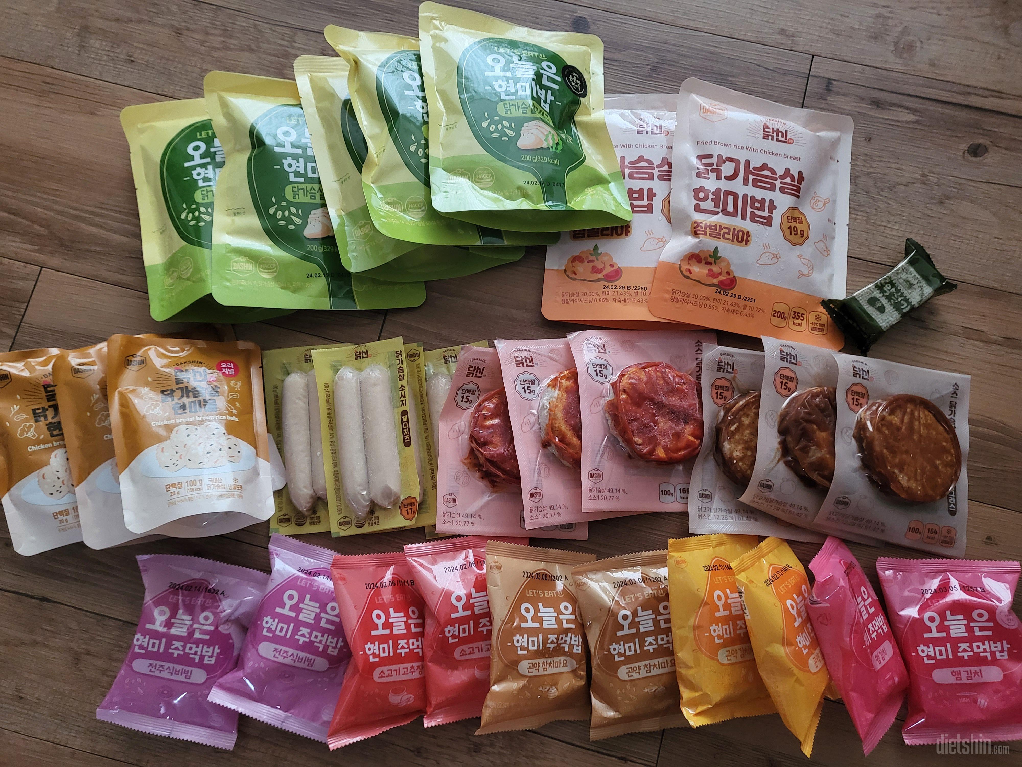 항상 맛있게 먹구있어요
미역국밥 먹