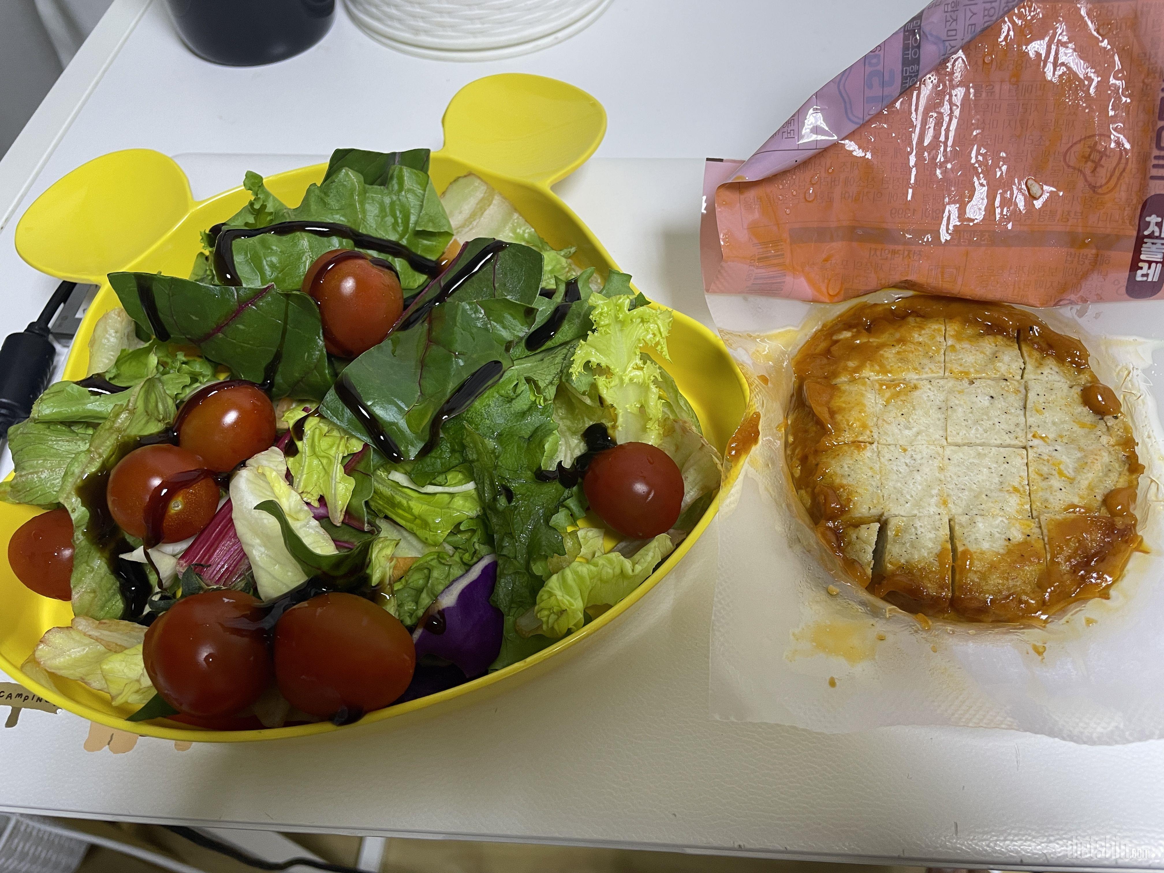 데미그라 밥이랑 먹으면 존맛탱!!