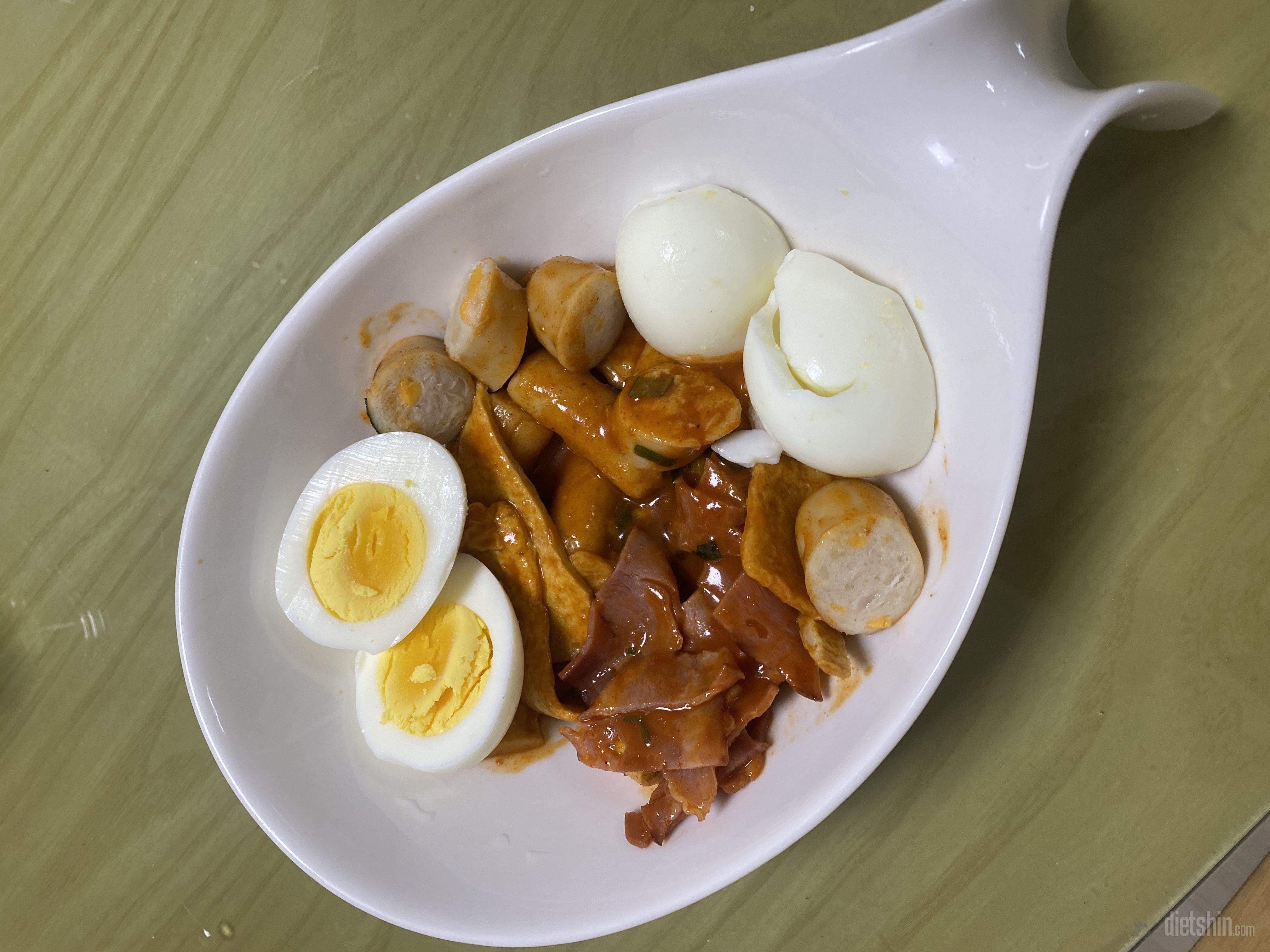 맛있어요~ 살짝 더 매콤해도 좋을 것