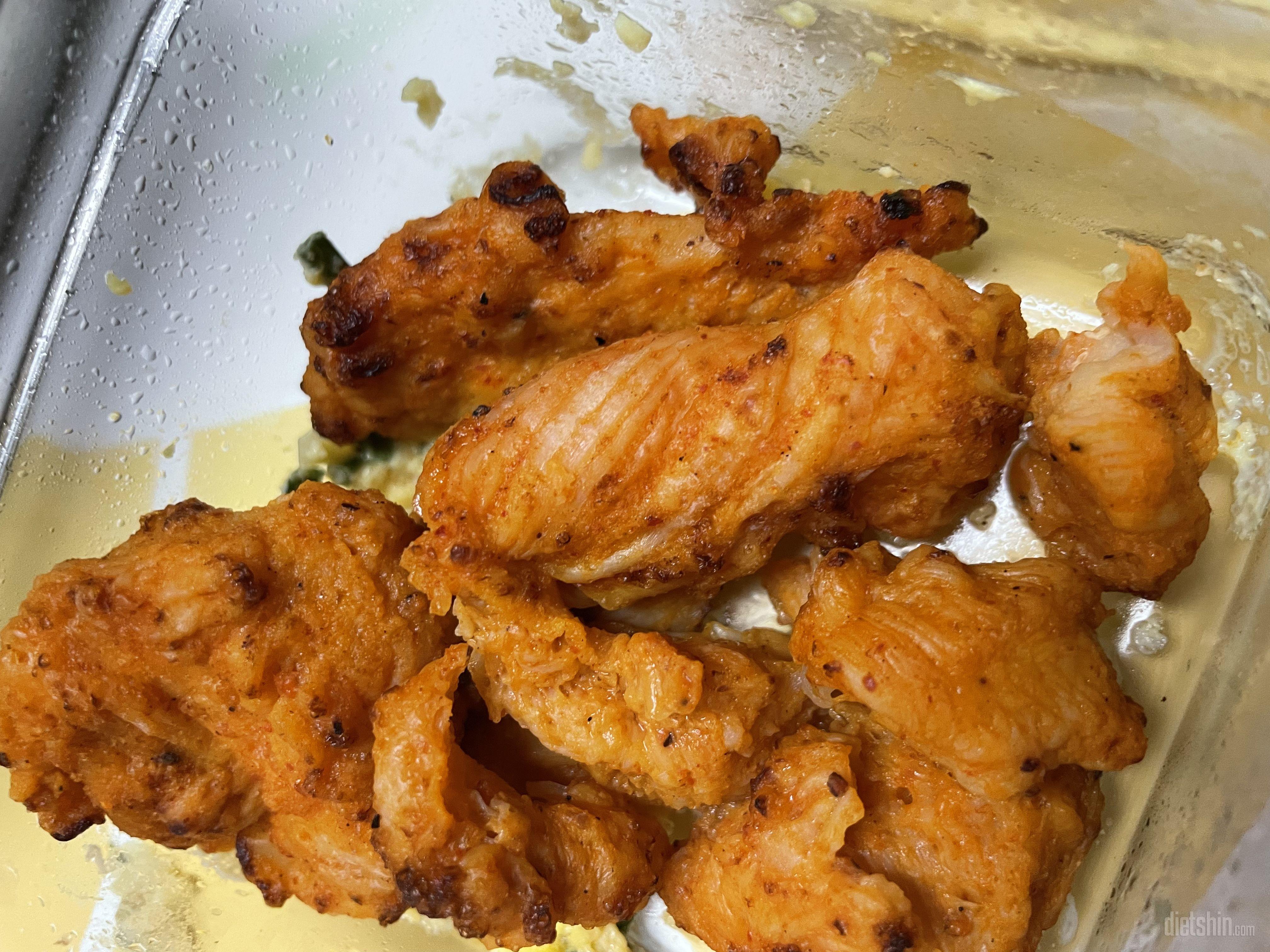 절대 퍽퍽한살이 아니에요
양념도 너