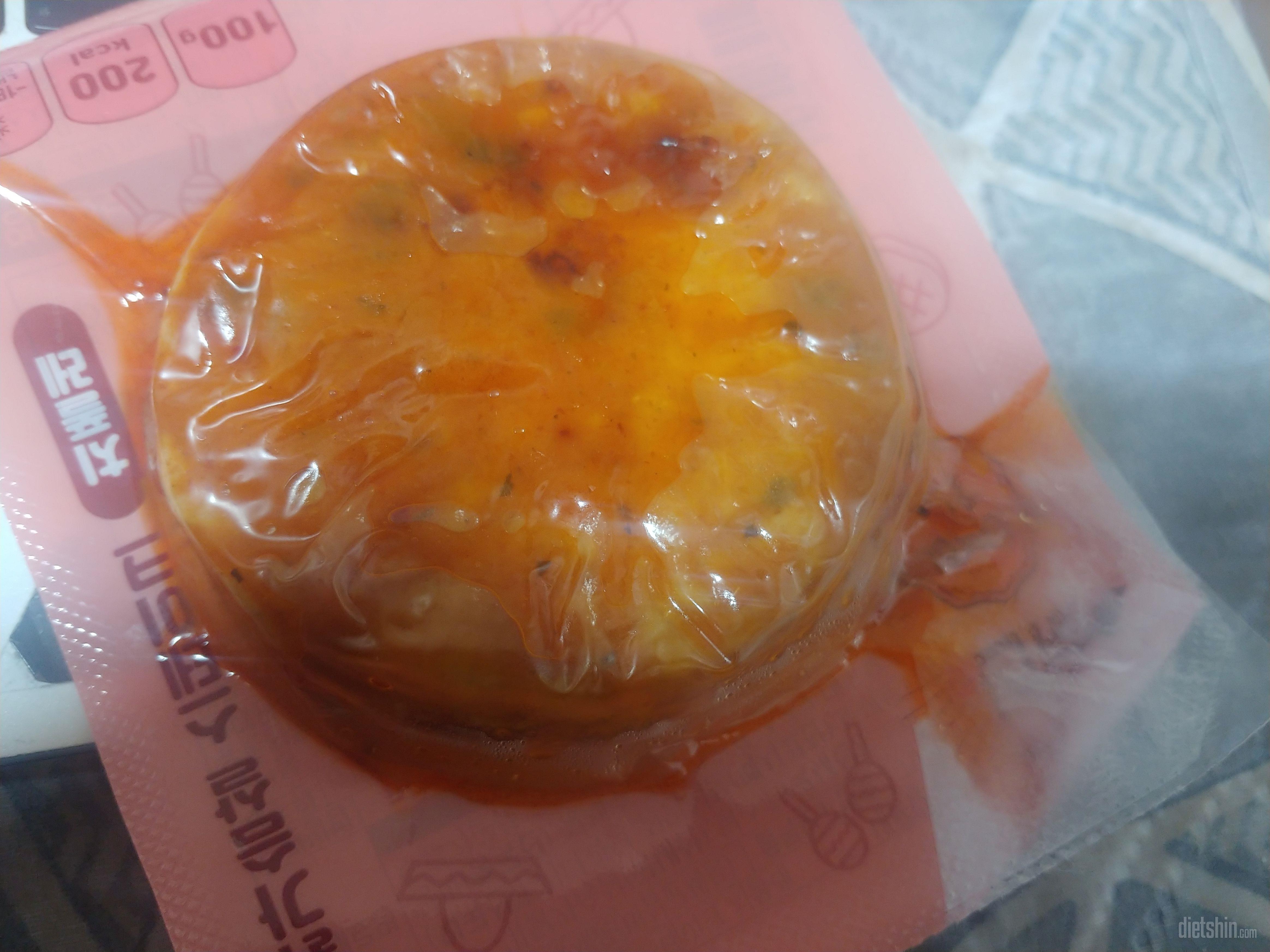 맛있으니까 사고 사고 또 삽니다.
치