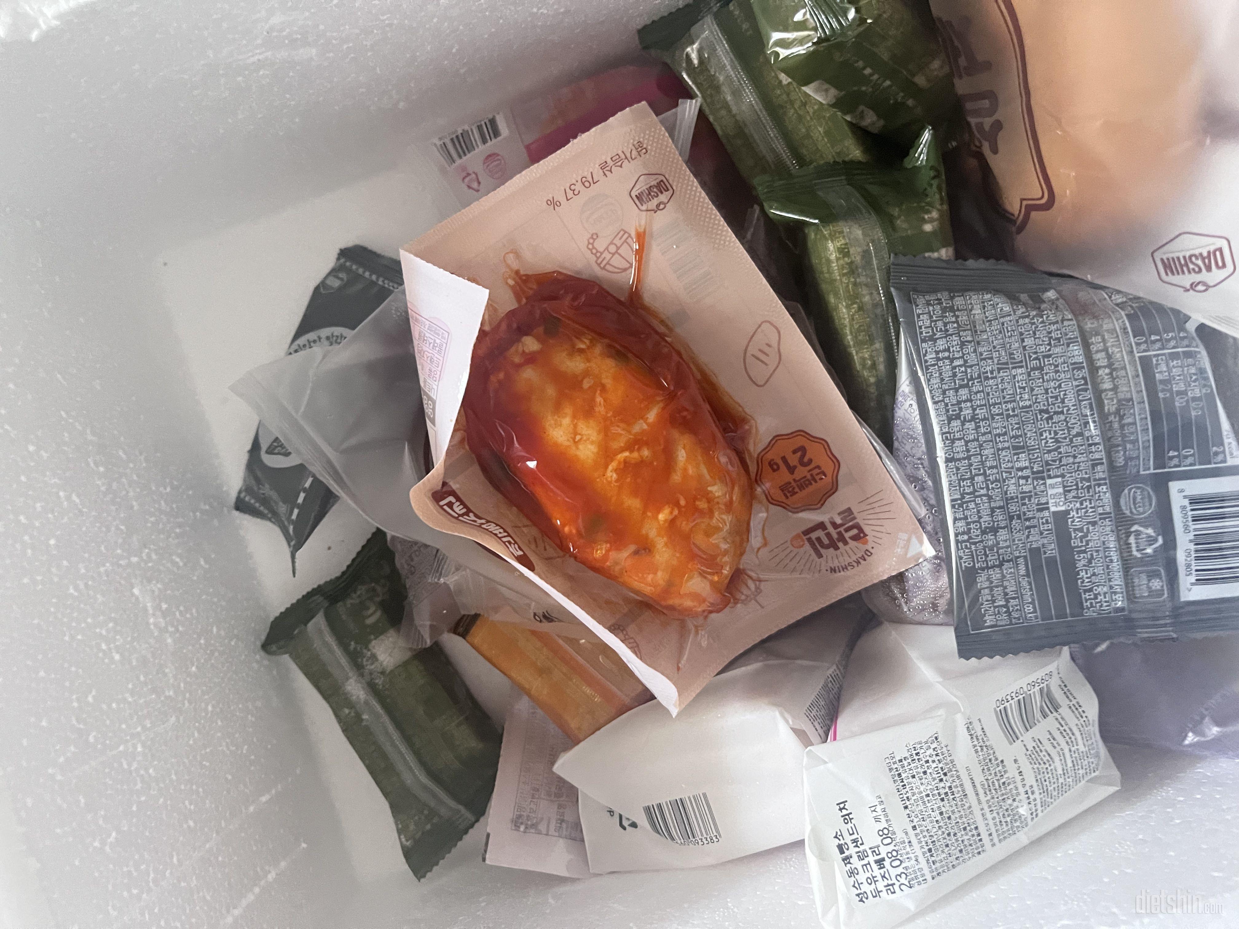 스콘은 처음 시켜보는데 진짜 맛있어요