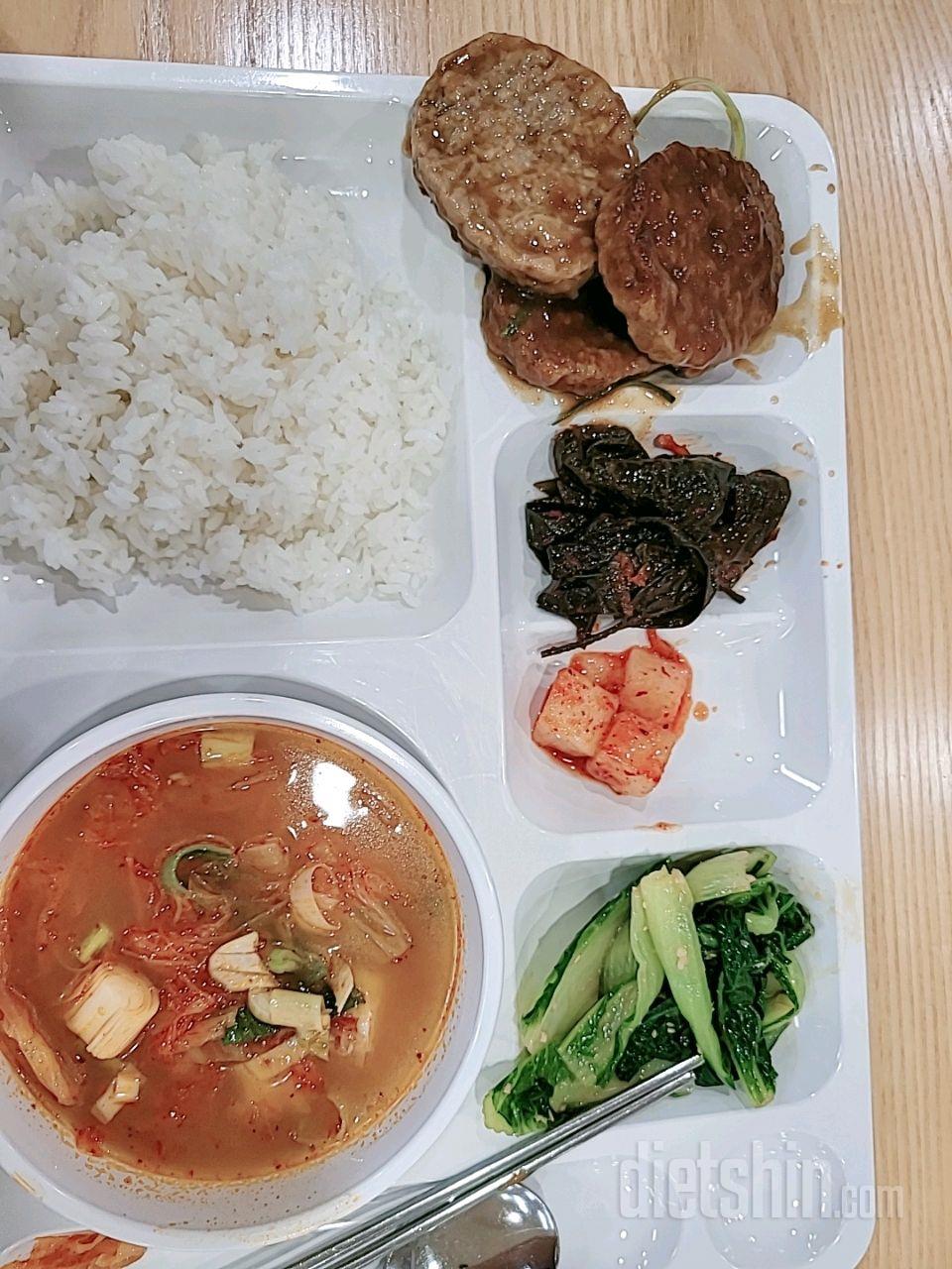 04월 16일( 저녁식사 747kcal)