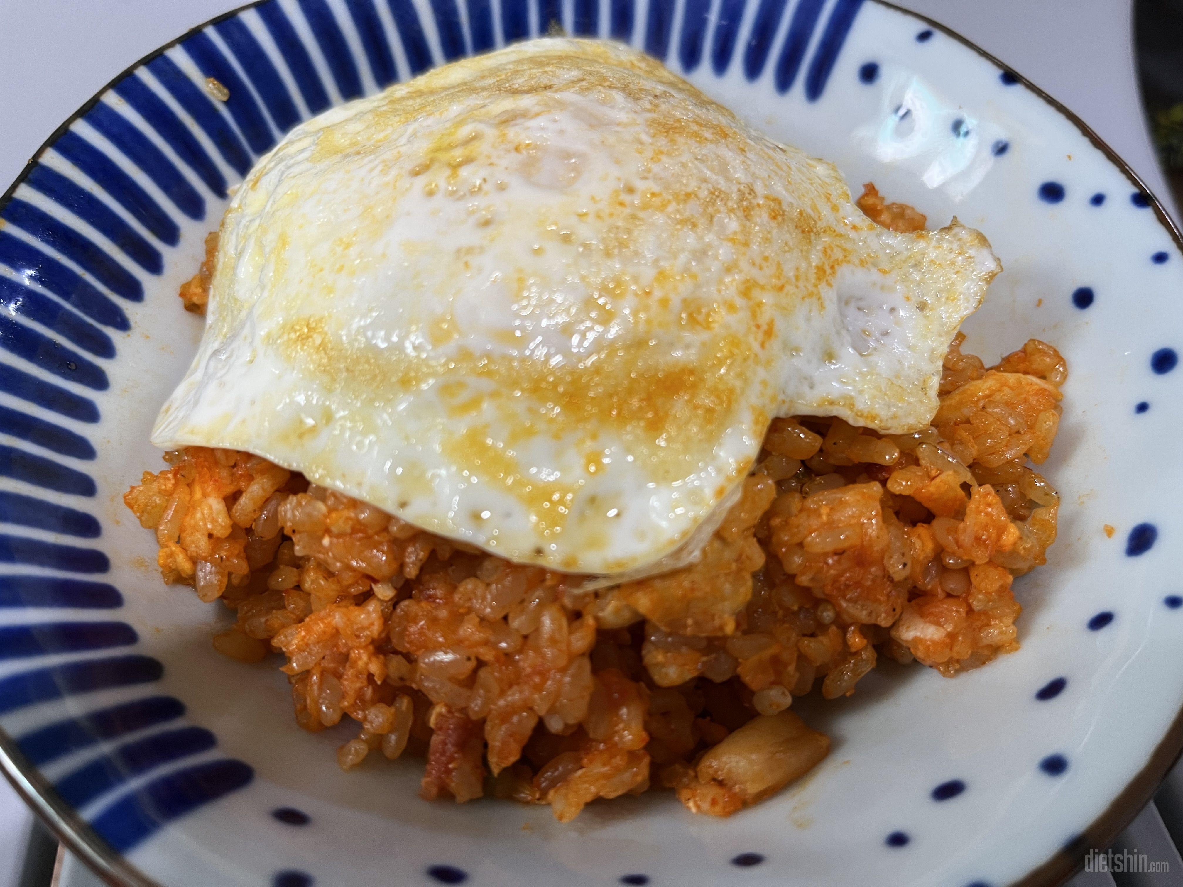 아직 김치 달걀 두유리조또 이렇게 셋