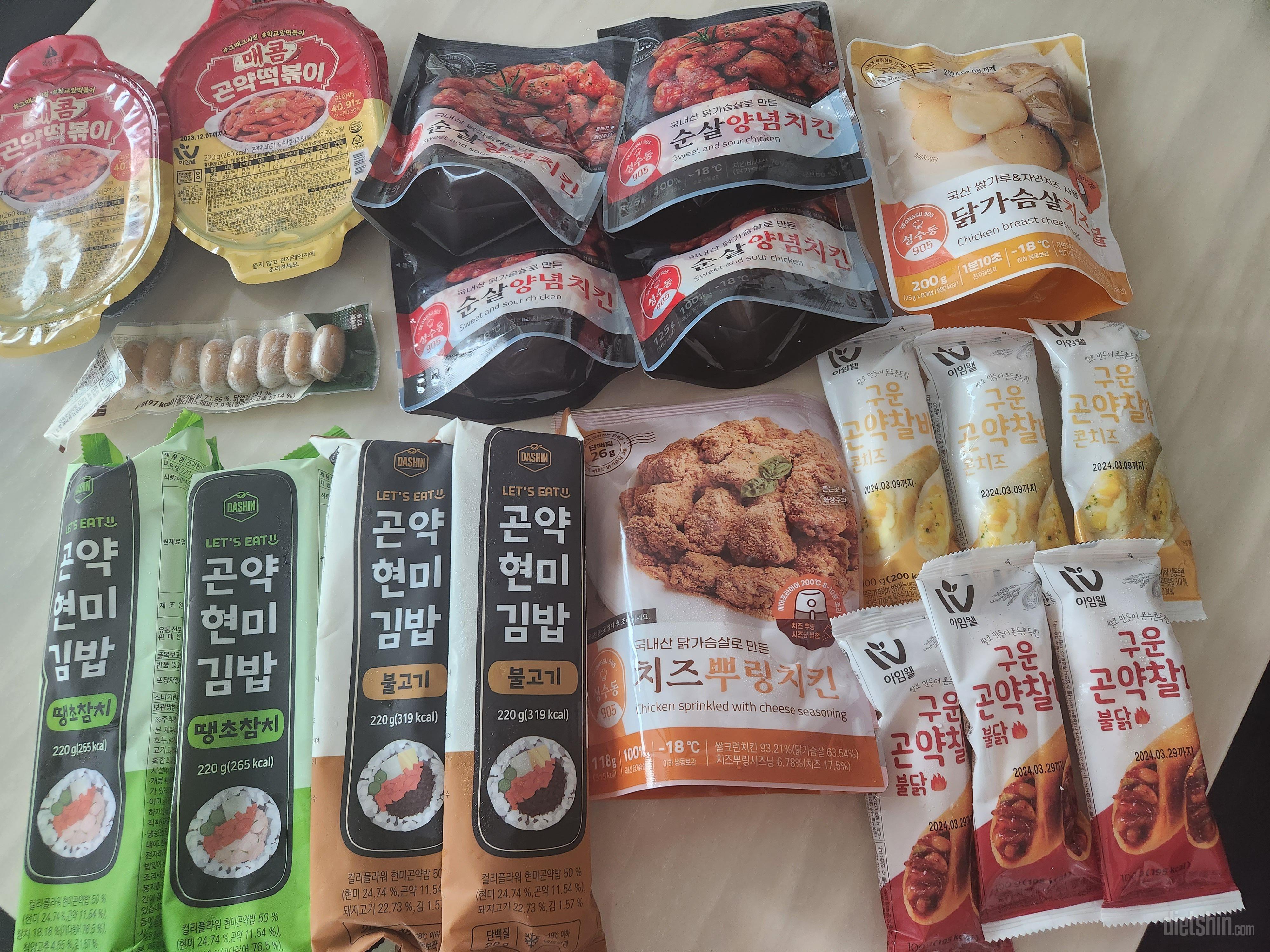 역싱 뿌링 치킨
넘나 맛있네요