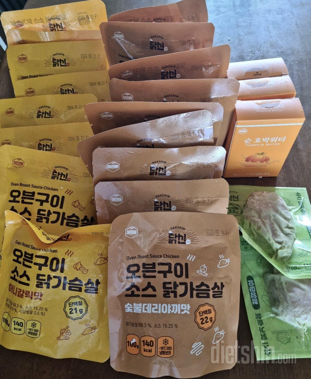 쫄깃하고  부드러우며 소스가 맛있어요