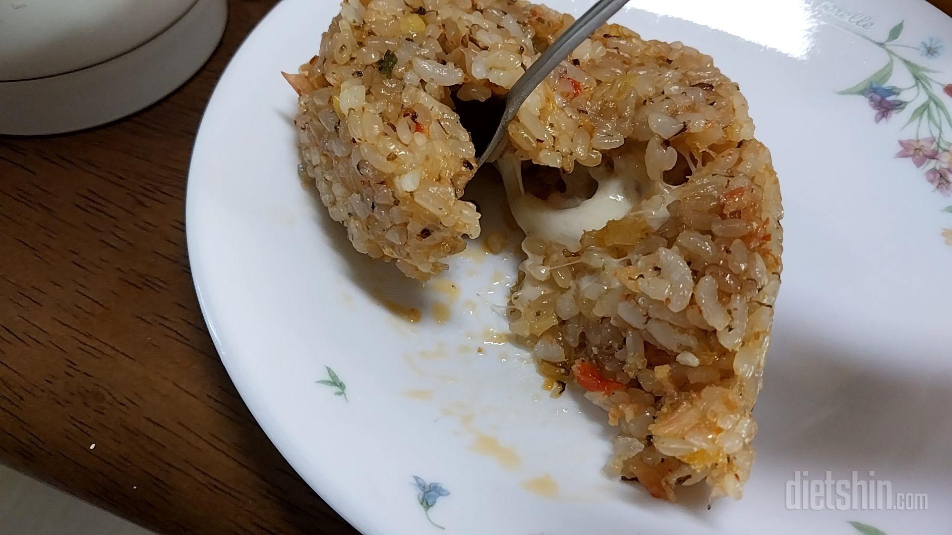 맛별로 샀는데 다 무난하게 맛있는 것