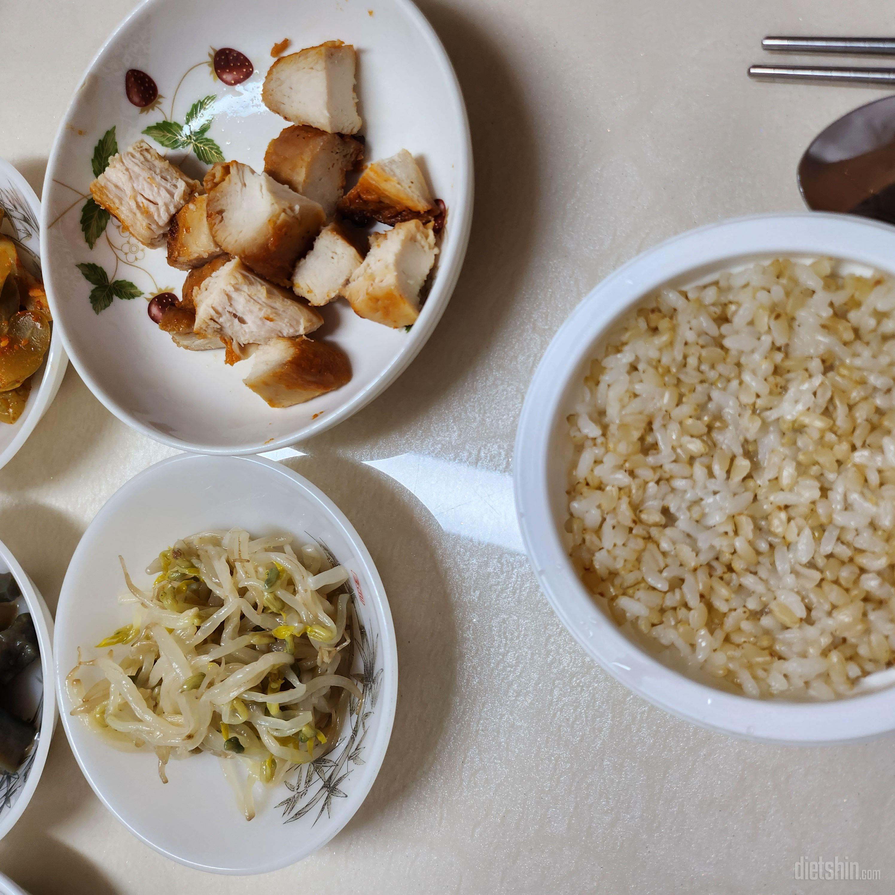 진짜 맛있어요! 평소에 닭가슴살의 뻑