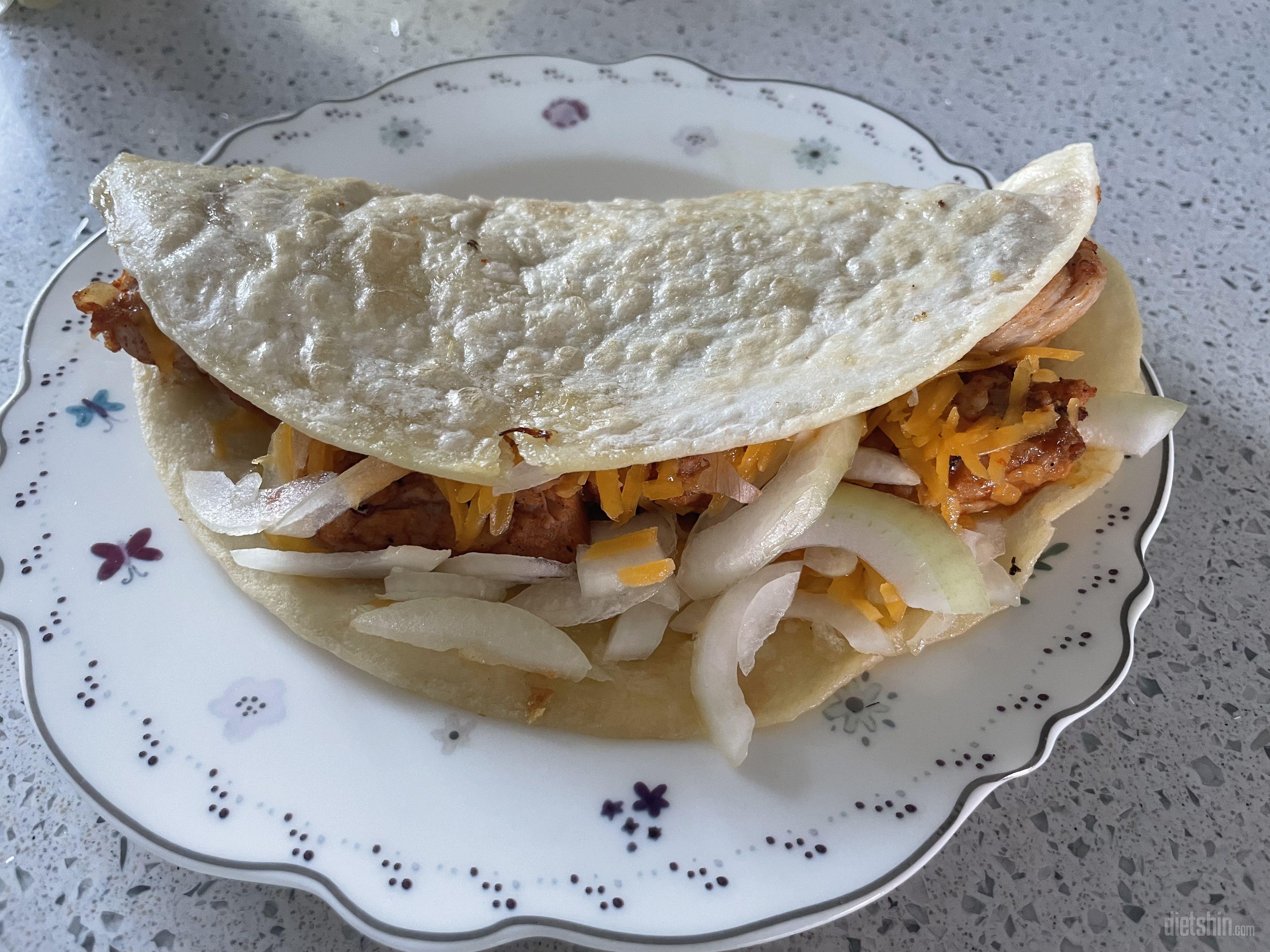 닭안심 정말 맛있어요 
후라이팬에