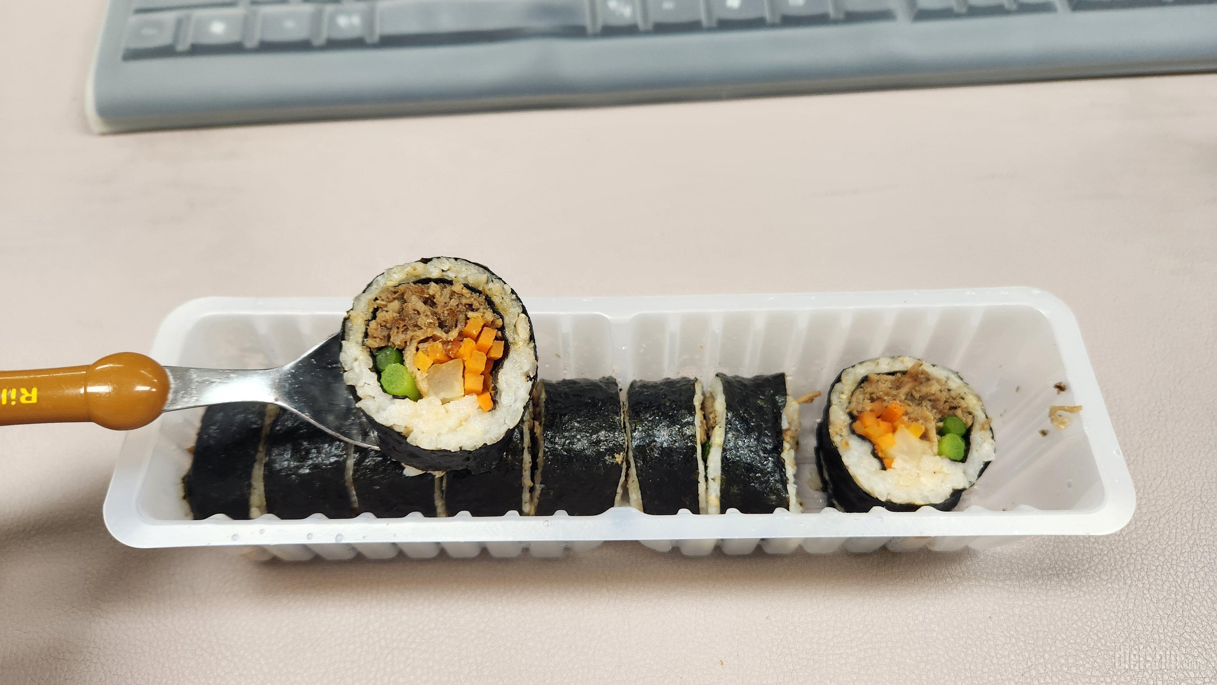 진짜 맛있습니다! 든든하고 바로싼 김