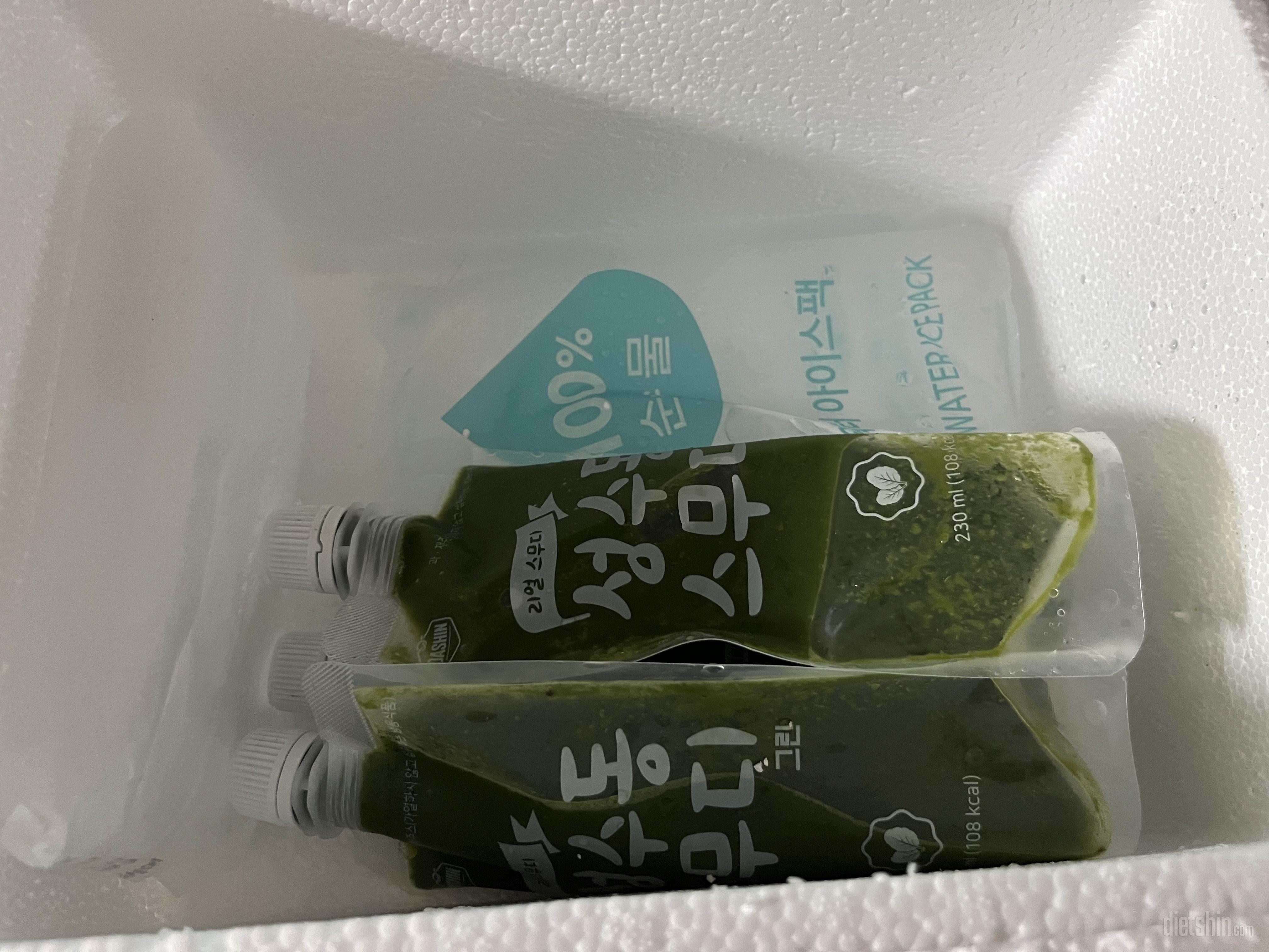 진짜 맛있어요..!! 새콤달달한거 같