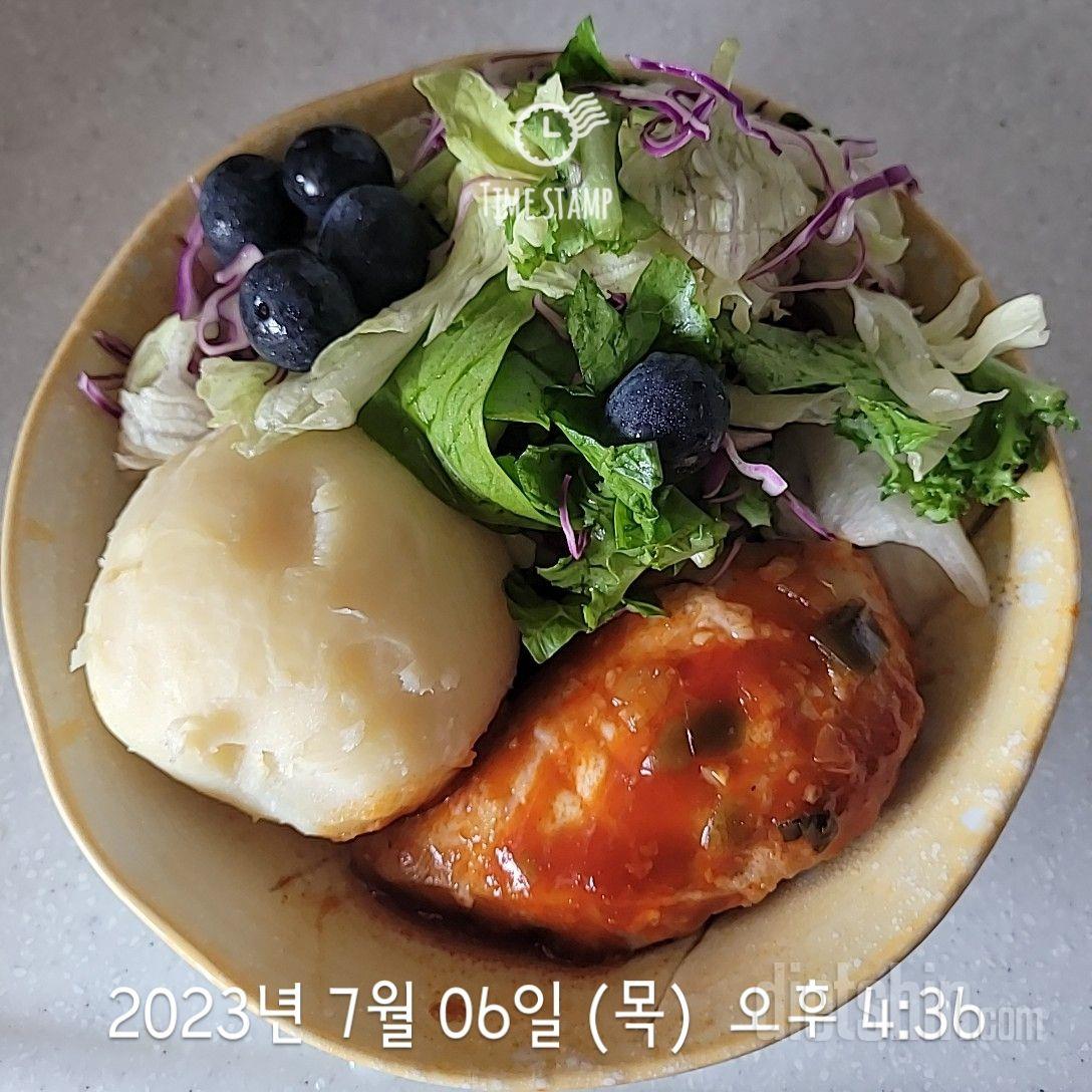 잘 먹고 있습니다. 깐풍기  맛나요