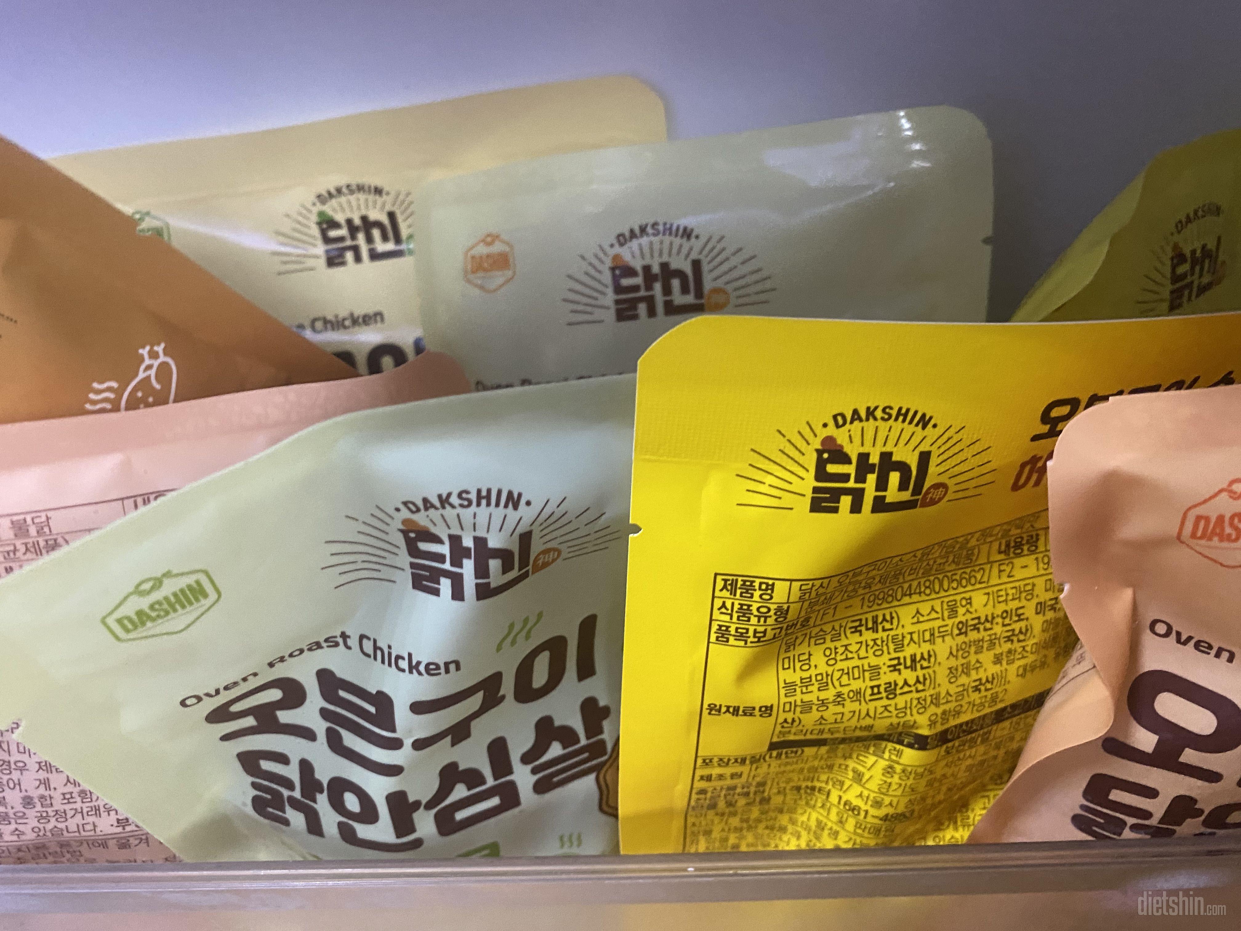 첫범째 재구매네요
맛잇어서 다시 시