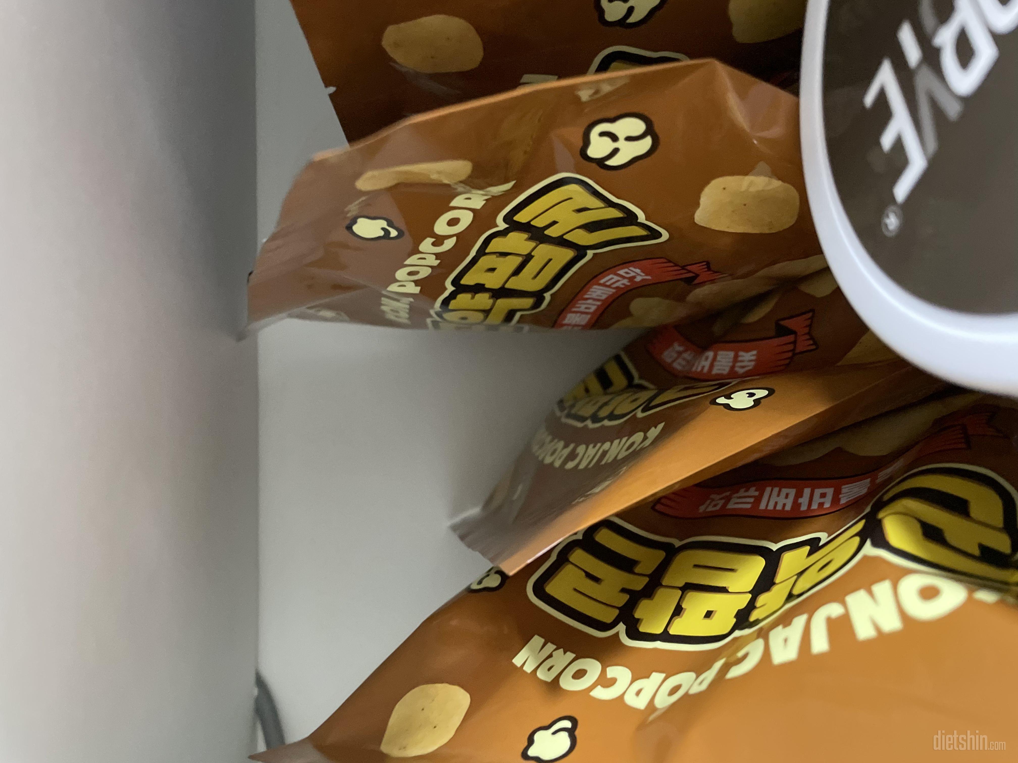 늘 쟁여두고 먹습니다 맛있어요 하나하