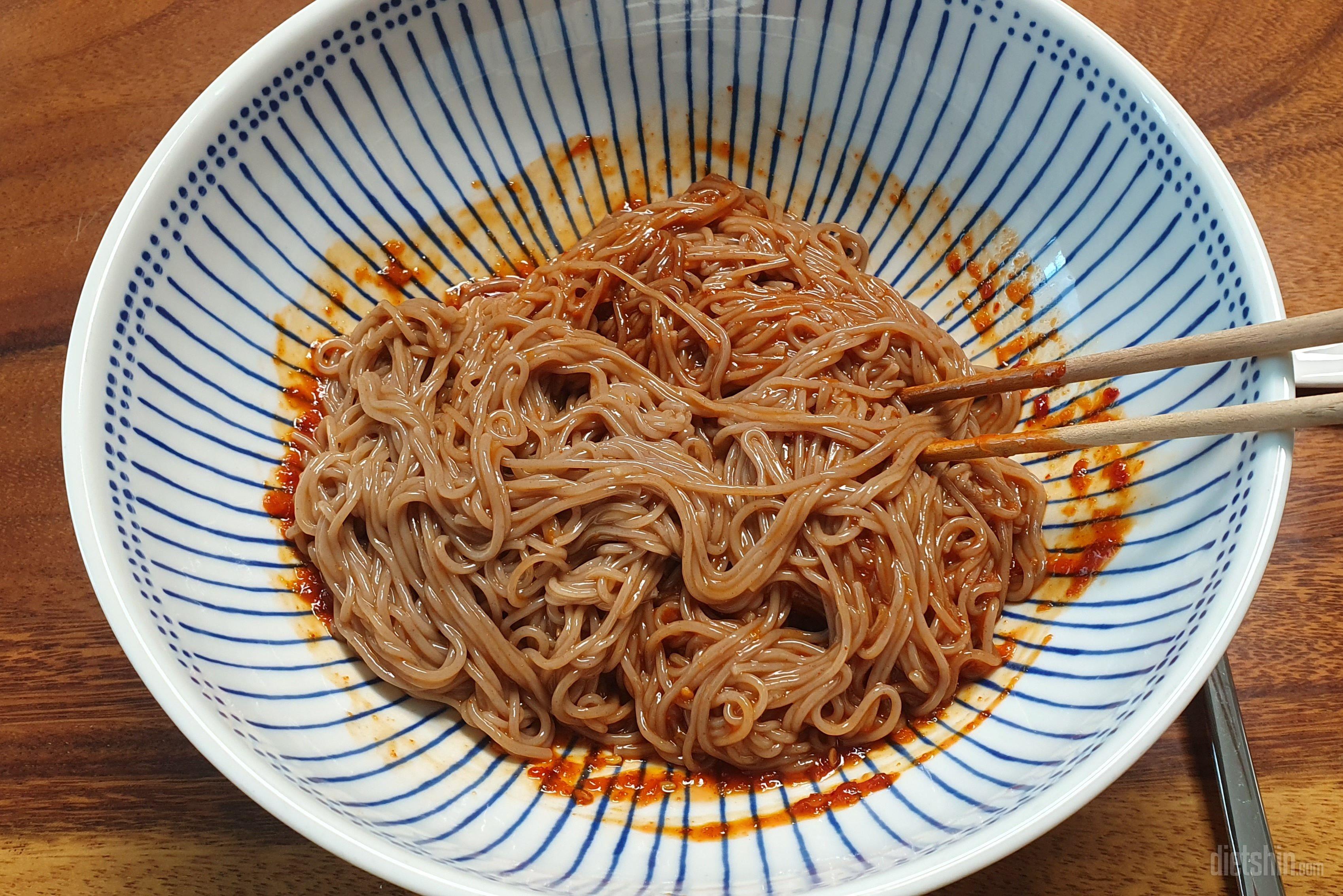 매콤하면서 맛있어요.
재구매를 부르