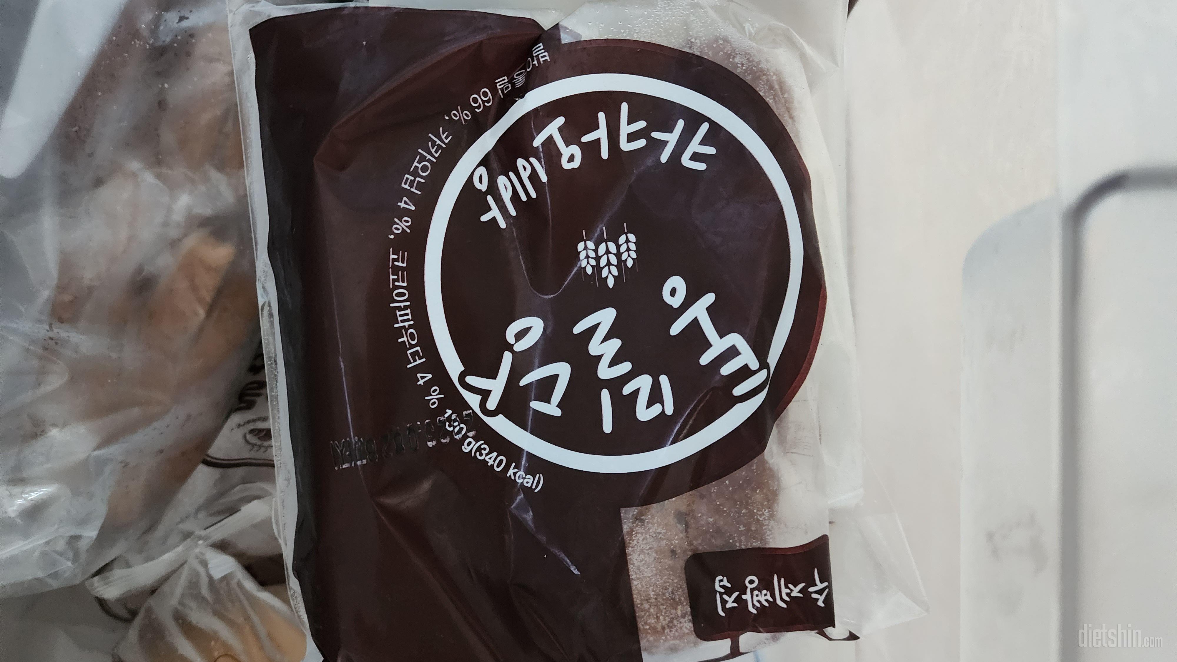 맛있게 잘 먹었어요 
식사빵으로먹기