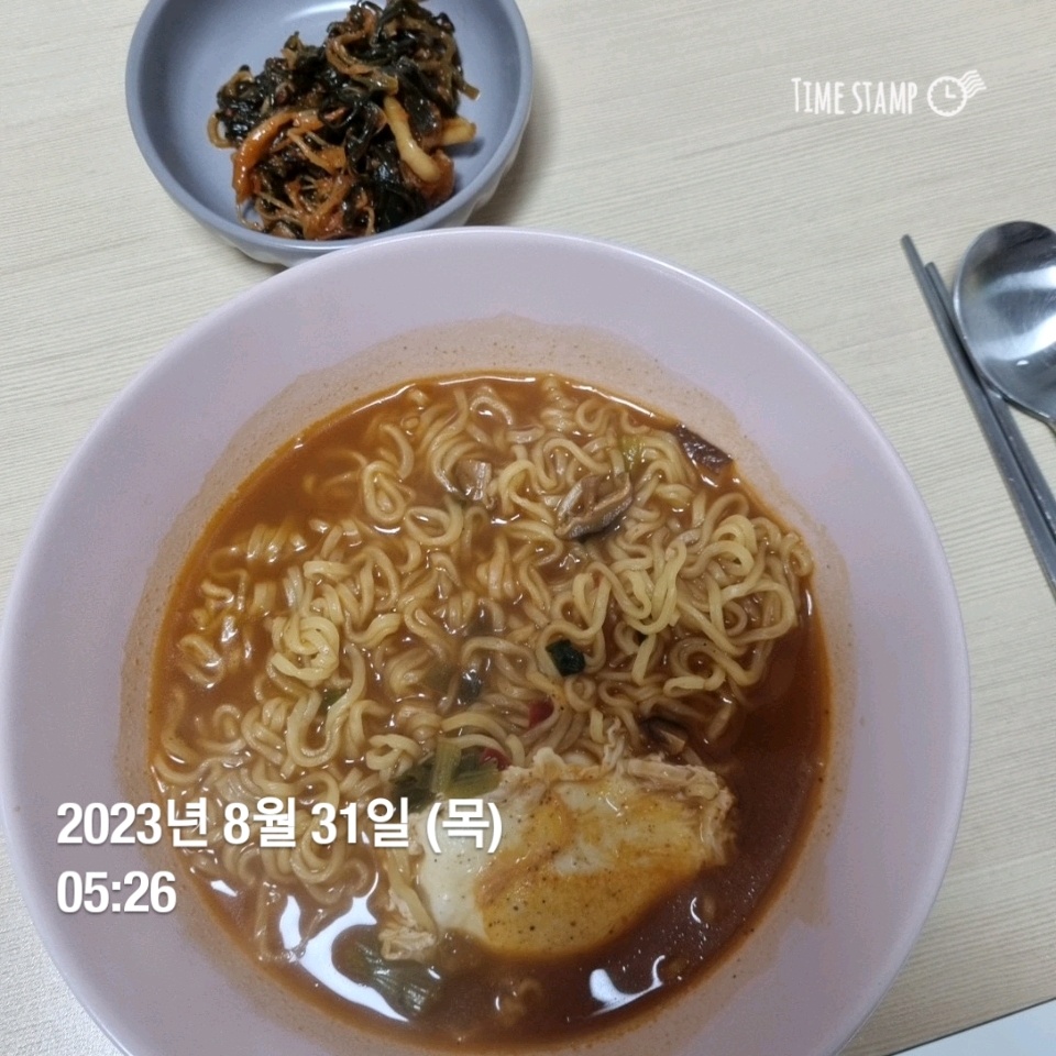 08월 31일( 아침식사 418kcal)