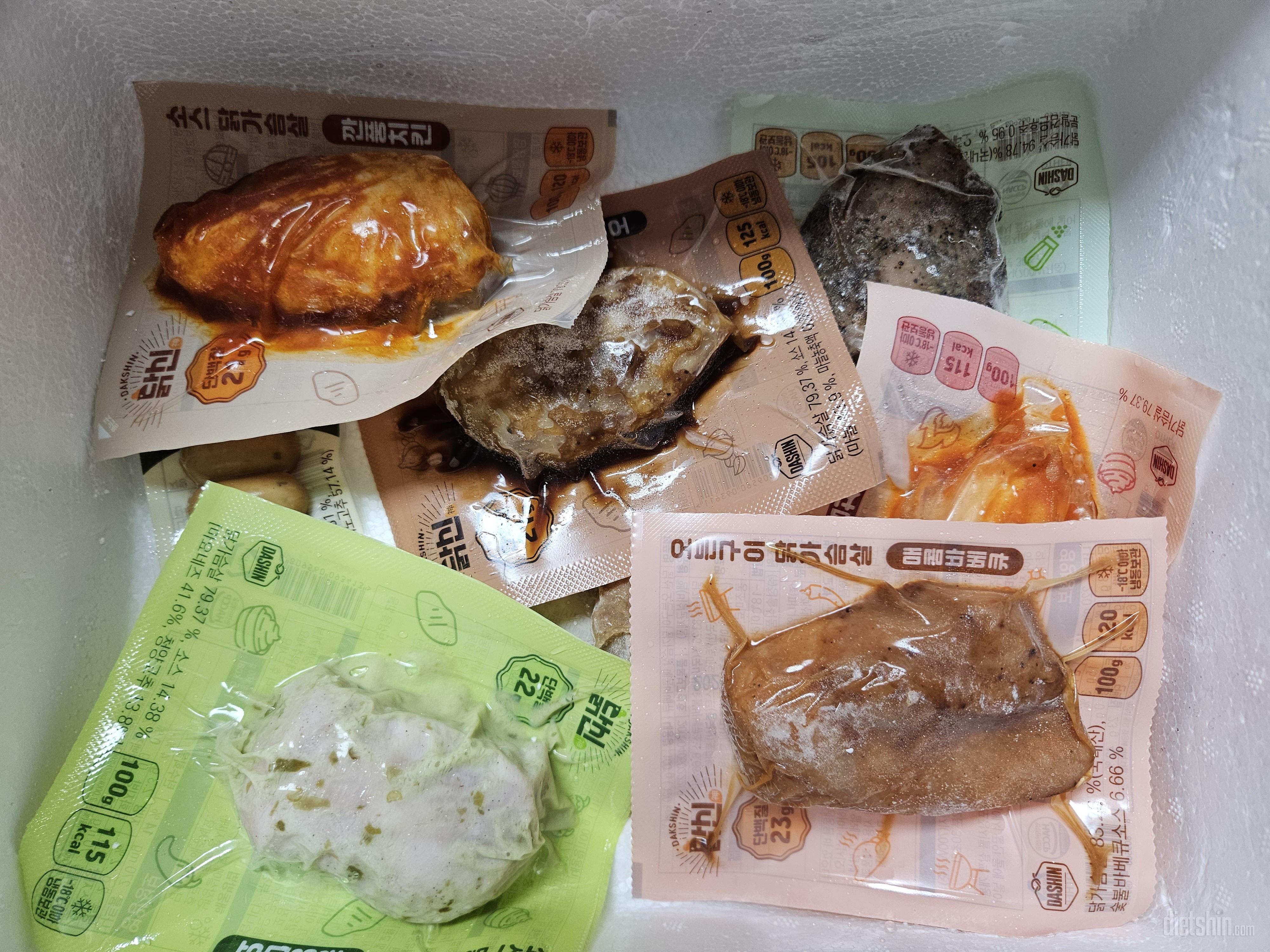 맛있어요
먹기 편하게 되어있어요