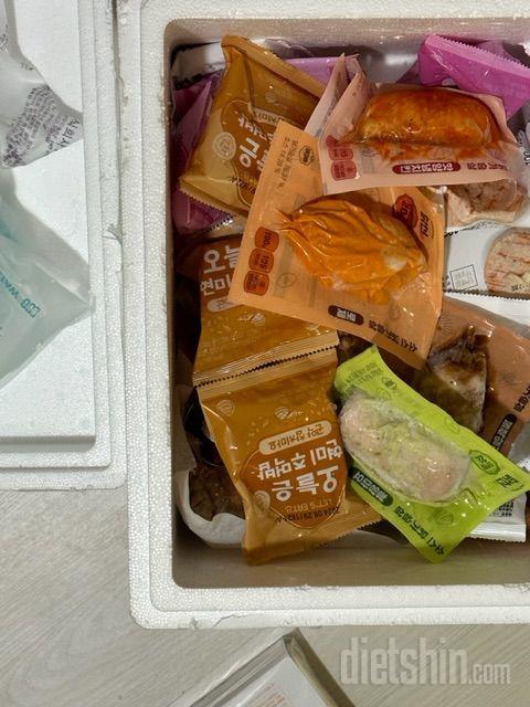 병아리콩 간식으로 샀는데 
입 심심