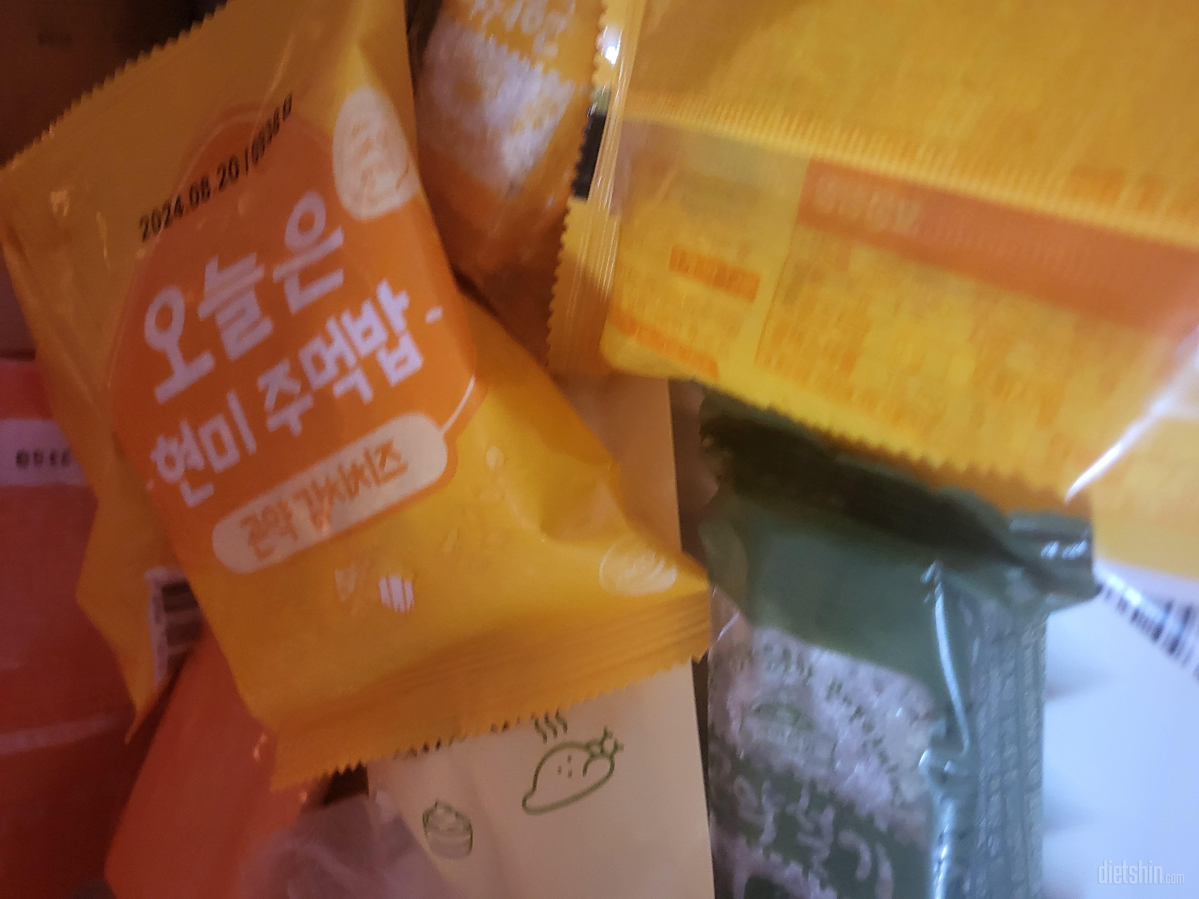 먹기 편하고 너무 맛있어서 항상 재구